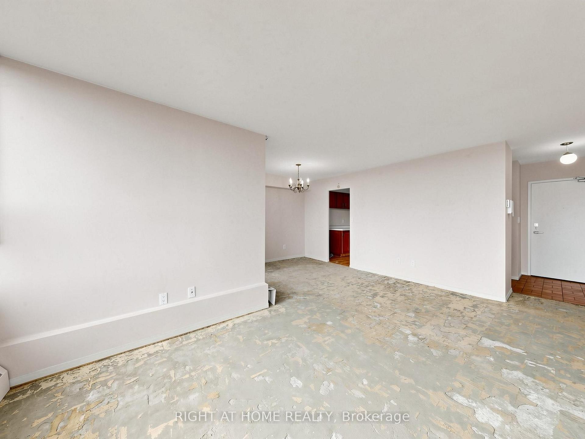 Photo 15 of Unit 915, 5 Vicora Linkway Way, Toronto, Flemingdon Park — HOMEH