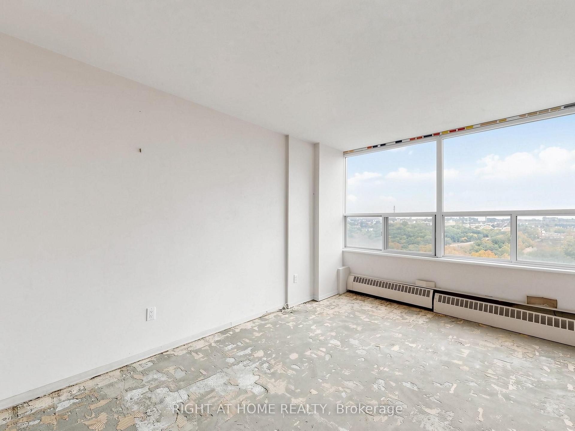 Photo 18 of Unit 915, 5 Vicora Linkway Way, Toronto, Flemingdon Park — HOMEH