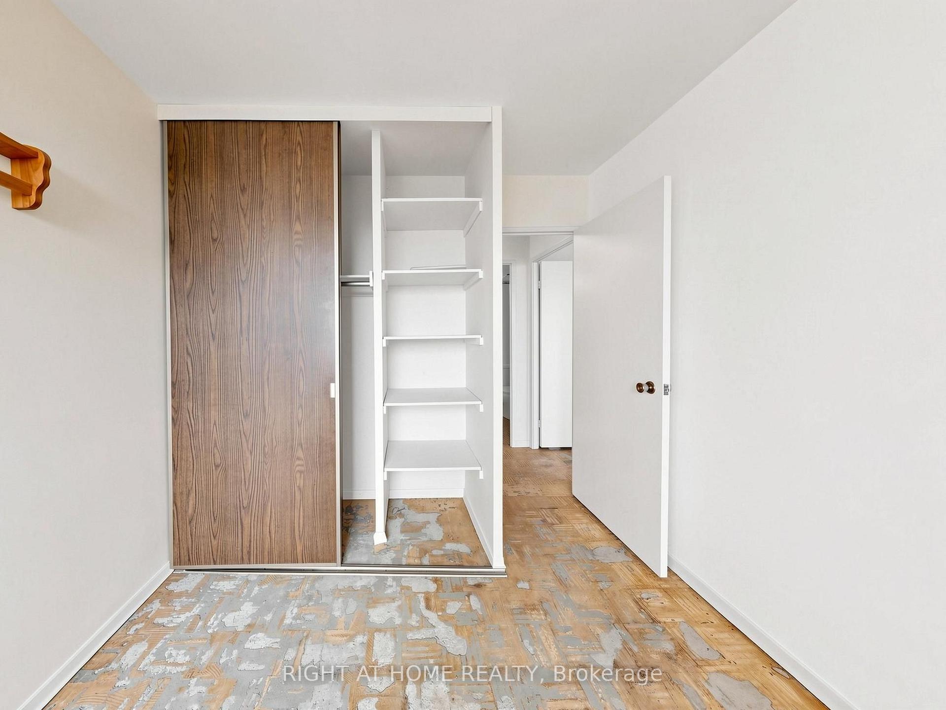 Photo 23 of Unit 915, 5 Vicora Linkway Way, Toronto, Flemingdon Park — HOMEH