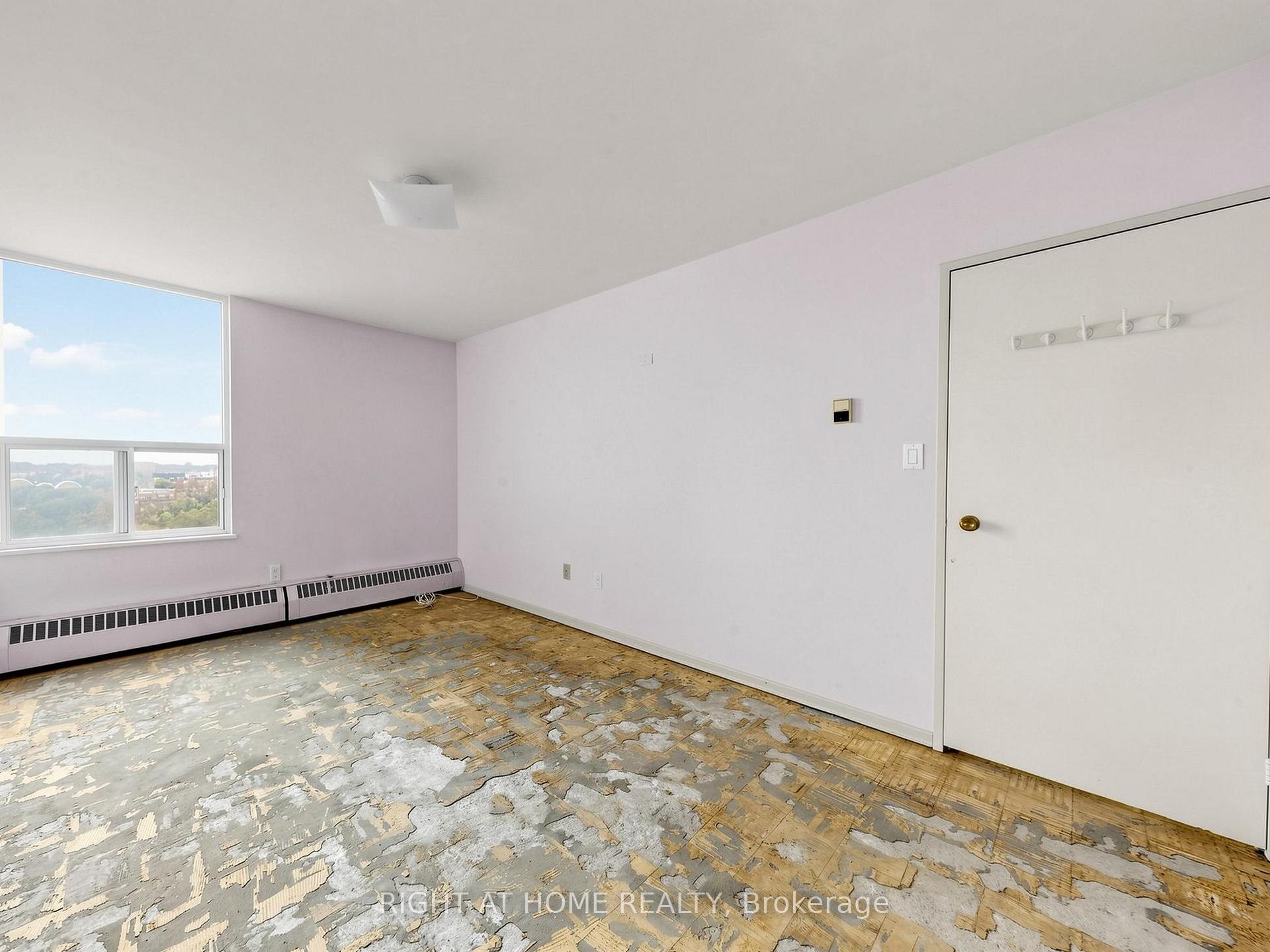Photo 25 of Unit 915, 5 Vicora Linkway Way, Toronto, Flemingdon Park — HOMEH