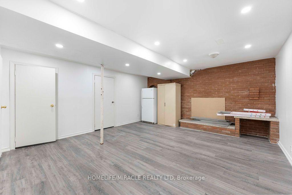 Photo 3 of Unit Basement, 2037 Simcoe Street N, Oshawa, Samac — HOMEH