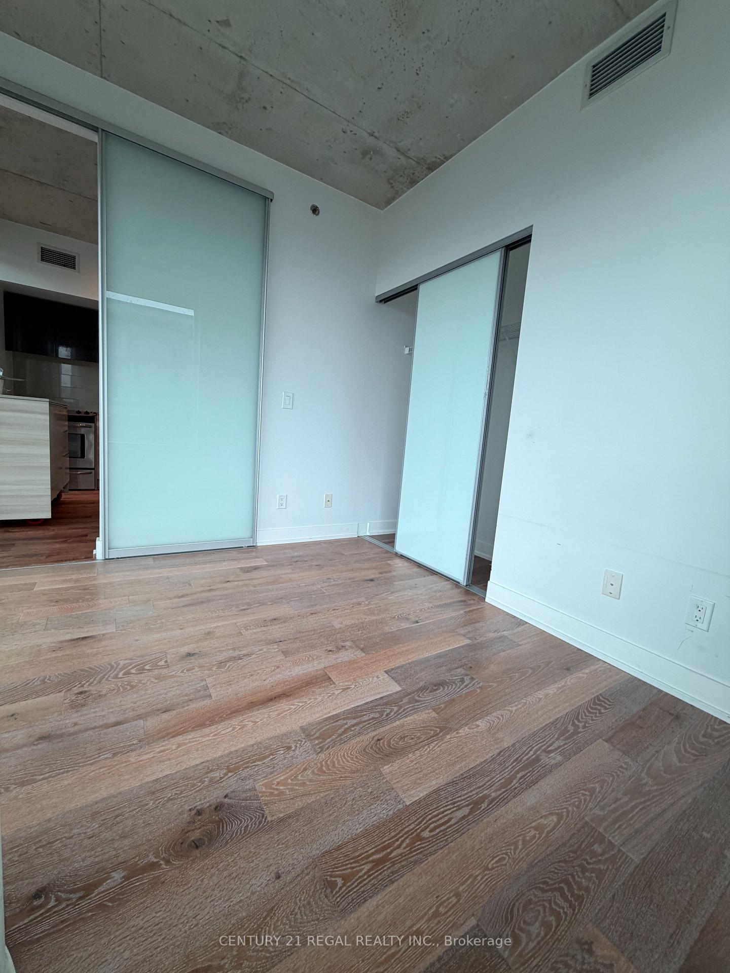 Photo 13 of Unit 705, 20 Minowan Miikan Lane, Toronto, Little Portugal — HOMEH