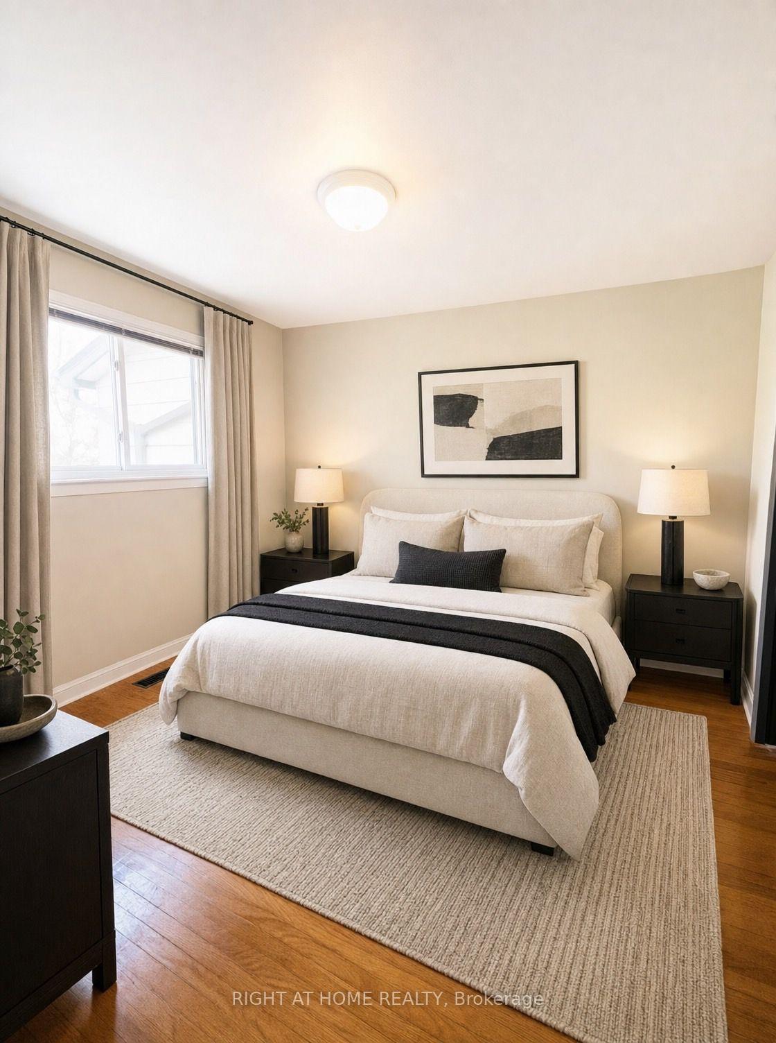 Photo 3 of Unit 7, 925 Bayly Street, Pickering, West Shore — HOMEH