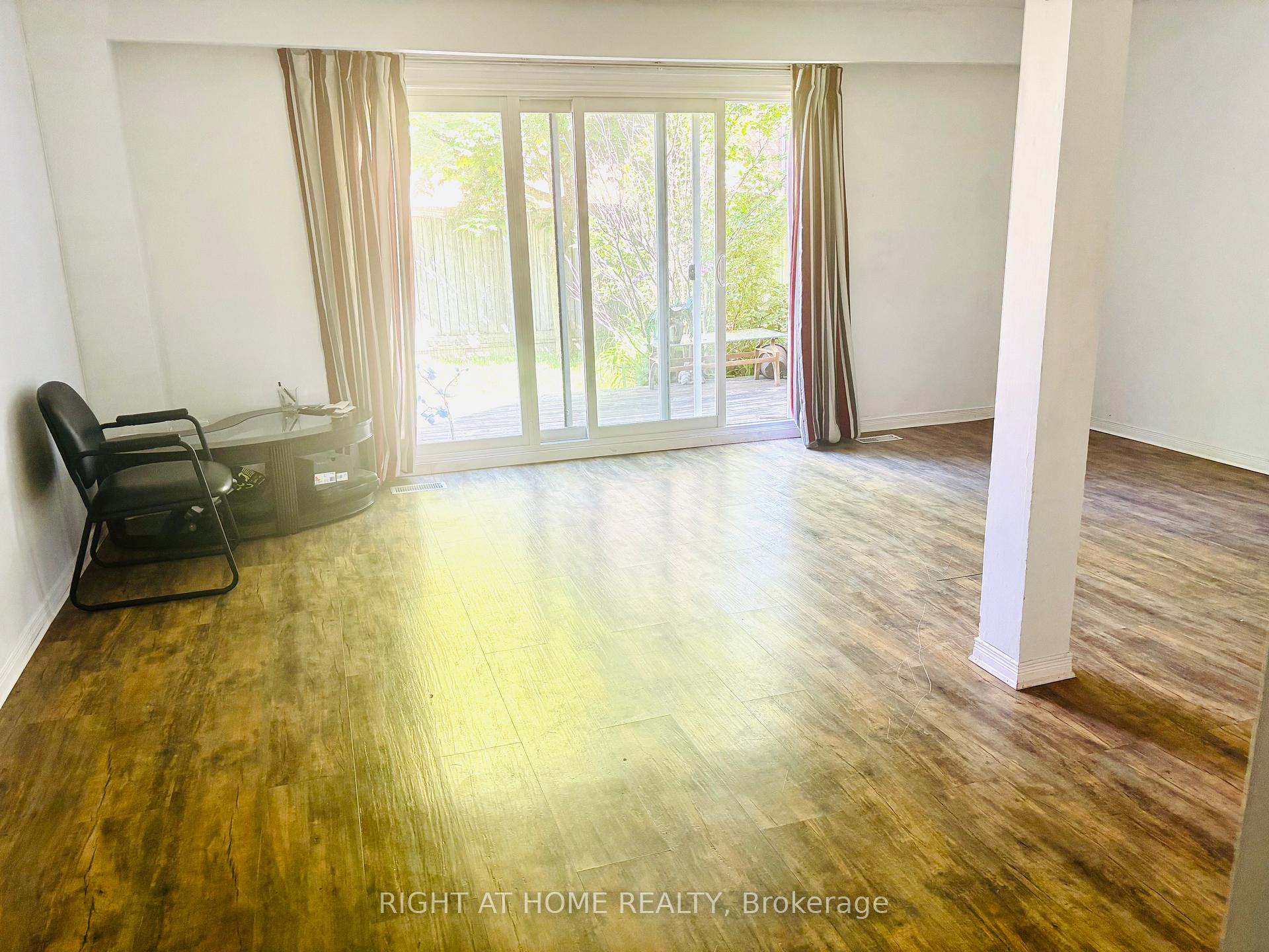 Photo 33 of Unit 7, 925 Bayly Street, Pickering, West Shore — HOMEH