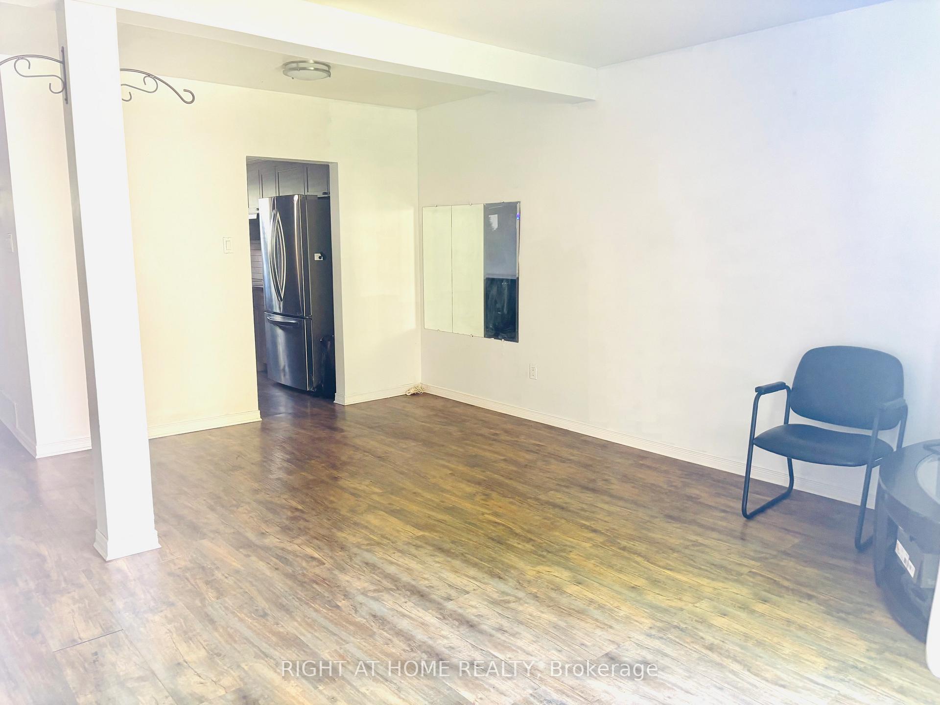Photo 35 of Unit 7, 925 Bayly Street, Pickering, West Shore — HOMEH