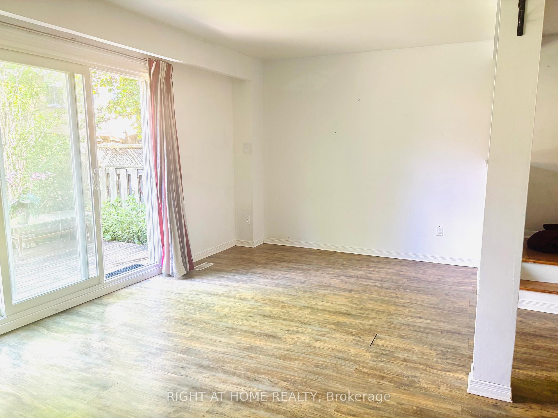 Photo 39 of Unit 7, 925 Bayly Street, Pickering, West Shore — HOMEH