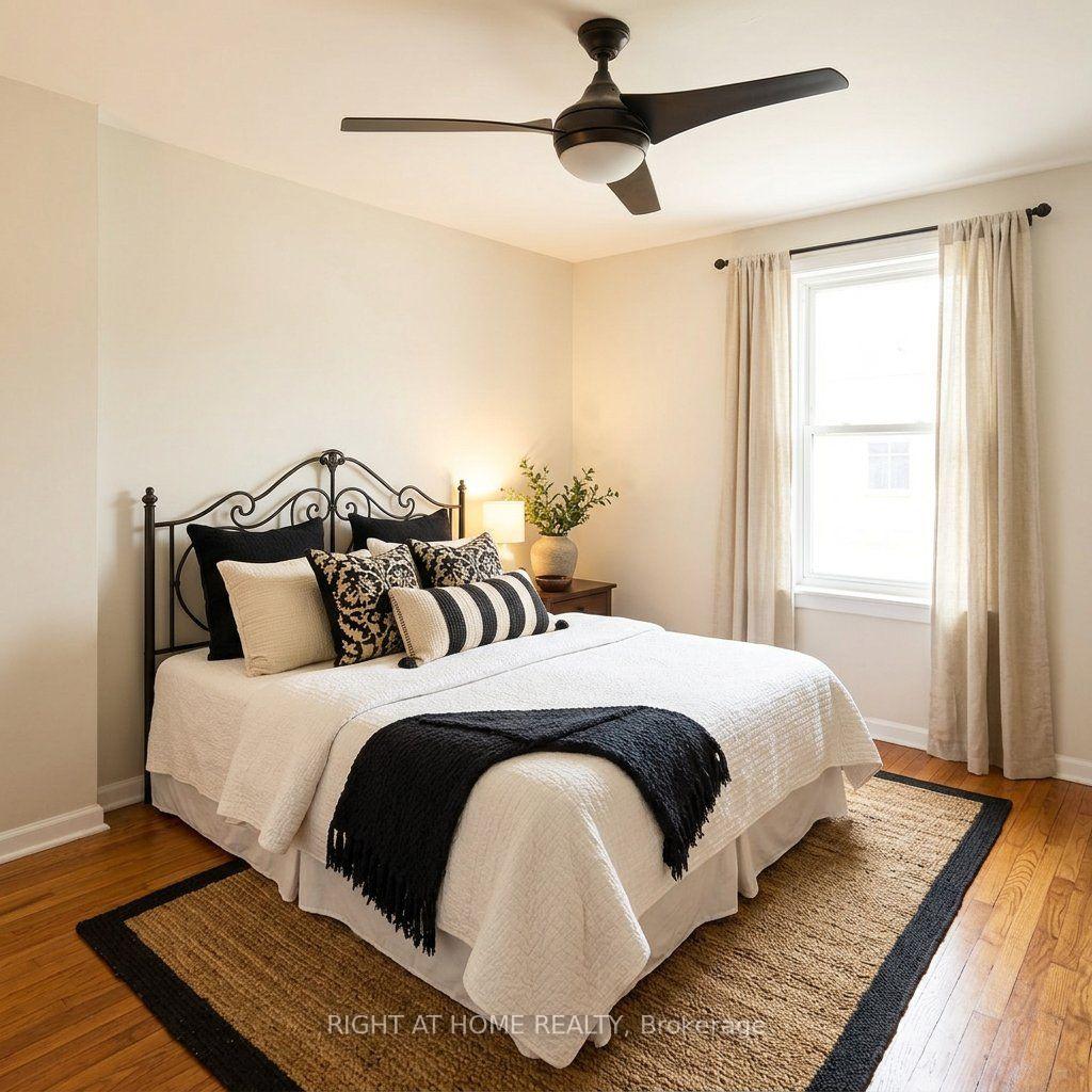 Photo 10 of Unit 7, 925 Bayly Street, Pickering, West Shore — HOMEH