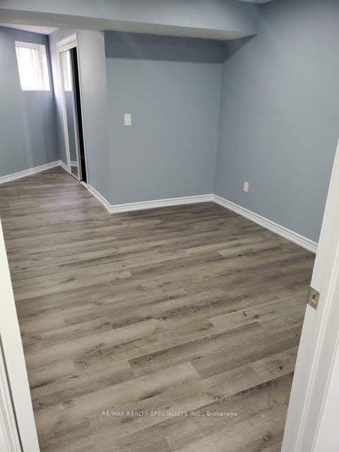 Photo 3 of 48 Howell Street, Brampton, Brampton South — HOMEH