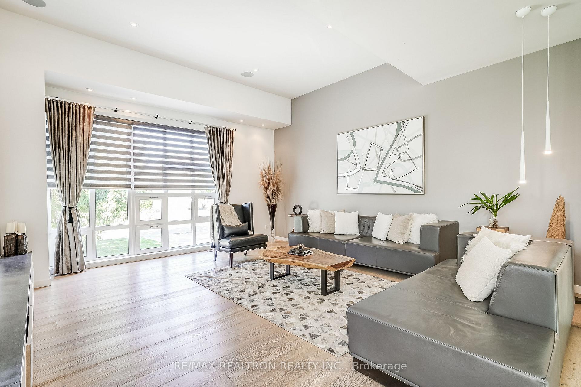 Photo 6 of 87 Otonabee Avenue, North York, Newtonbrook East — HOMEH