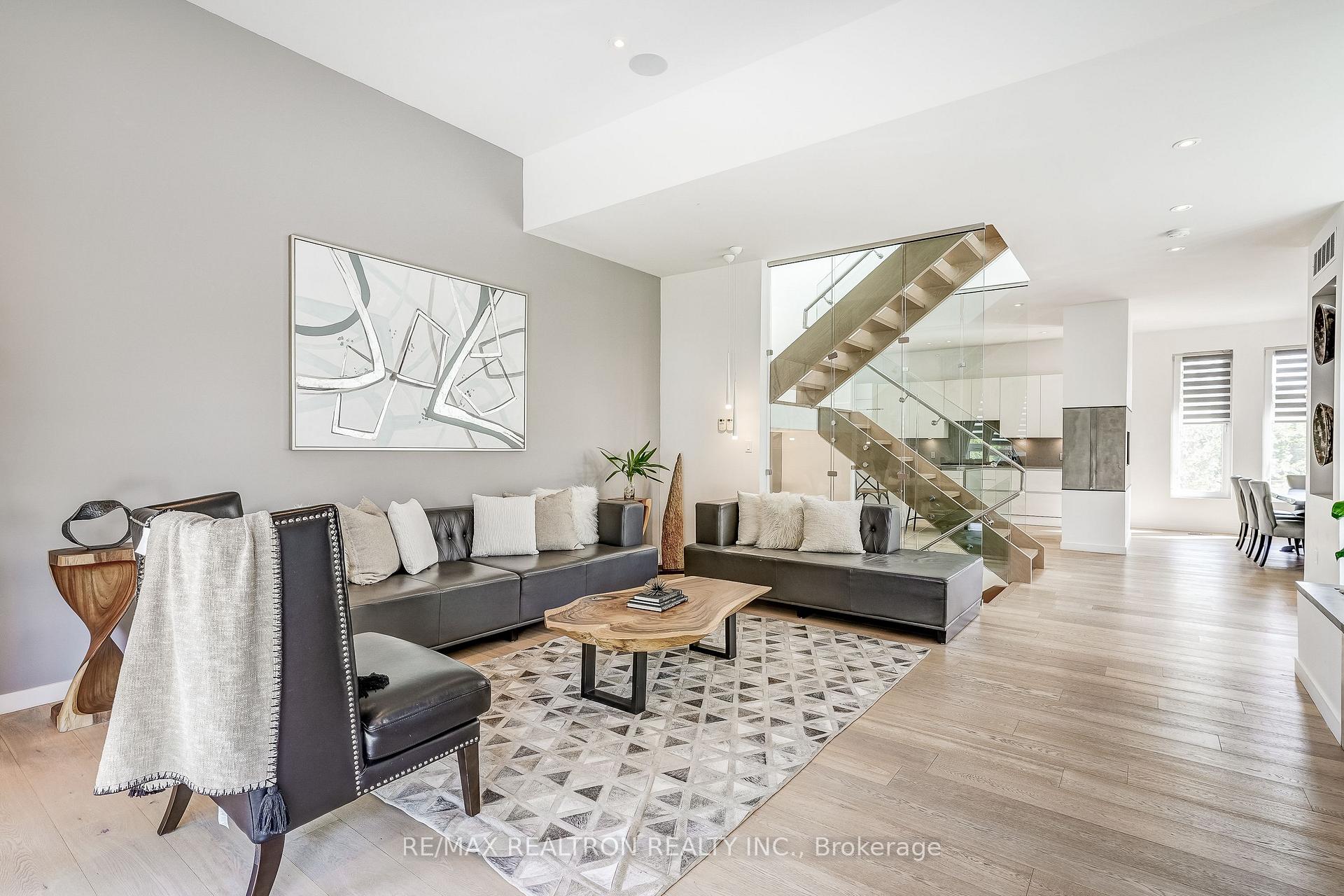 Photo 7 of 87 Otonabee Avenue, North York, Newtonbrook East — HOMEH
