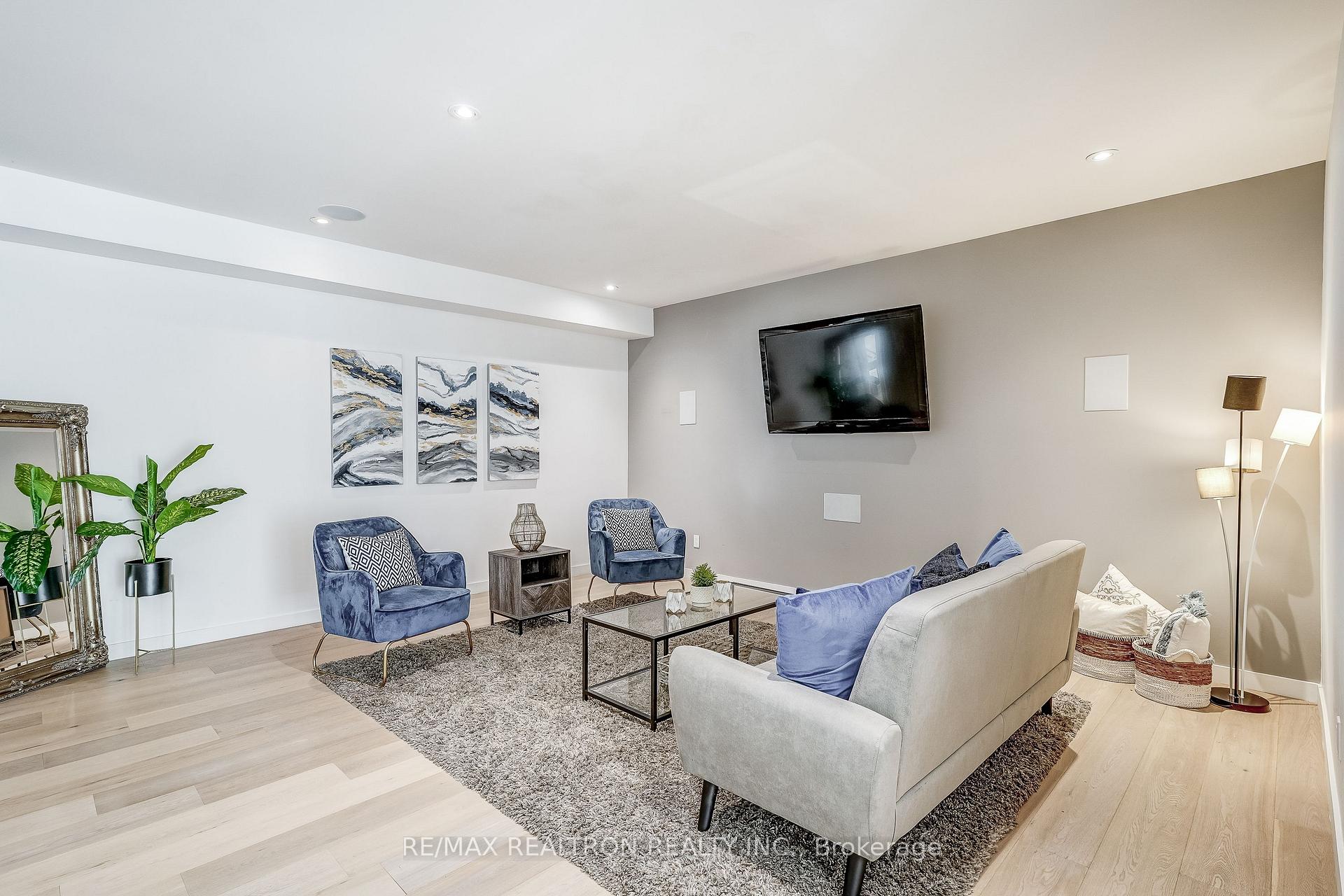 Photo 41 of 87 Otonabee Avenue, North York, Newtonbrook East — HOMEH