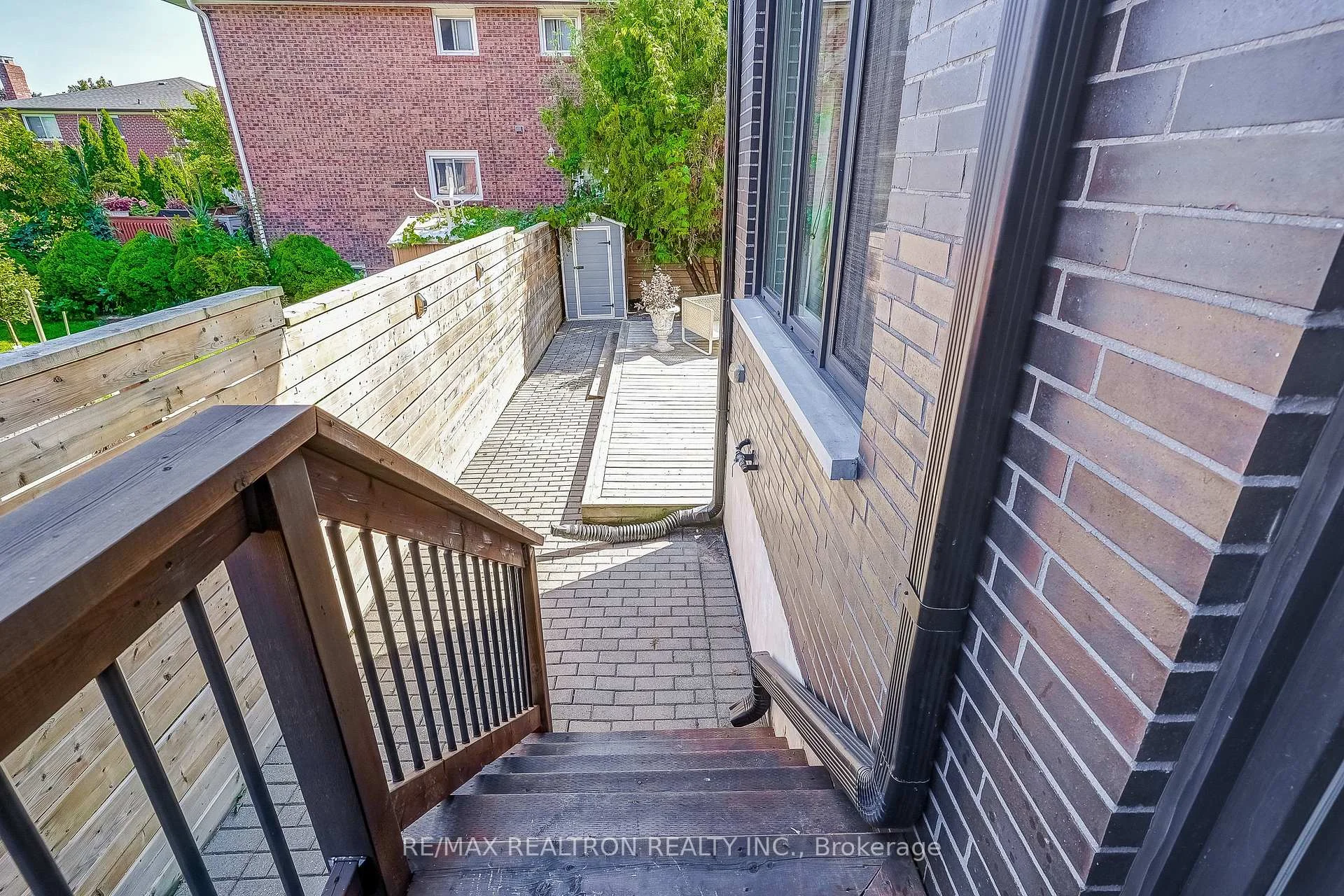 Photo 42 of 87 Otonabee Avenue, North York, Newtonbrook East — HOMEH