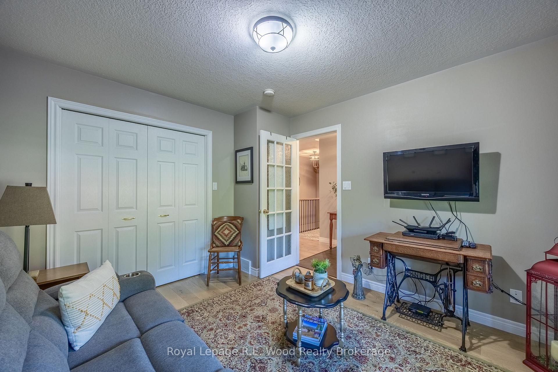 Photo 6 of 3 Otterview Drive, Norwich, Otterville — HOMEH