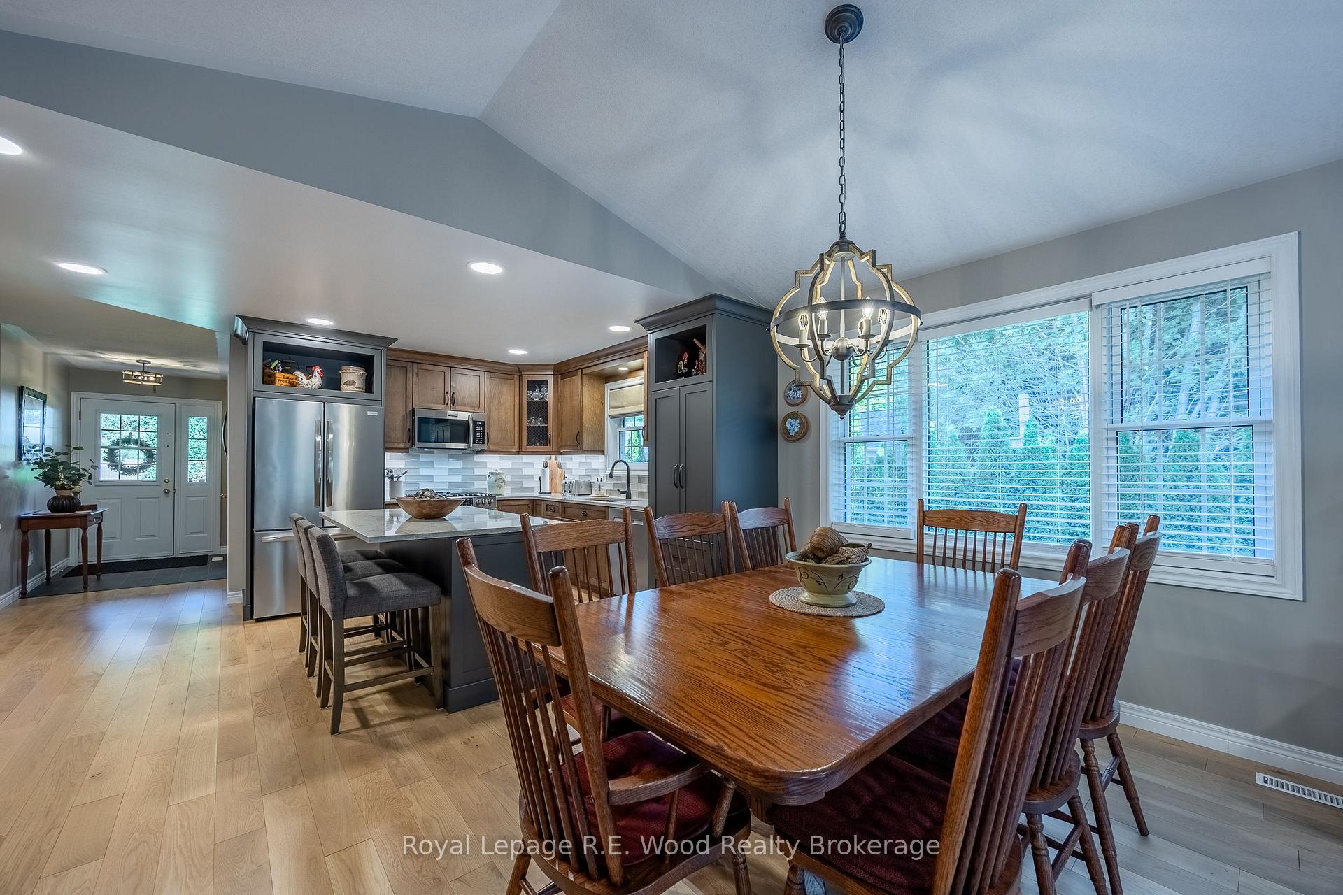 Photo 14 of 3 Otterview Drive, Norwich, Otterville — HOMEH