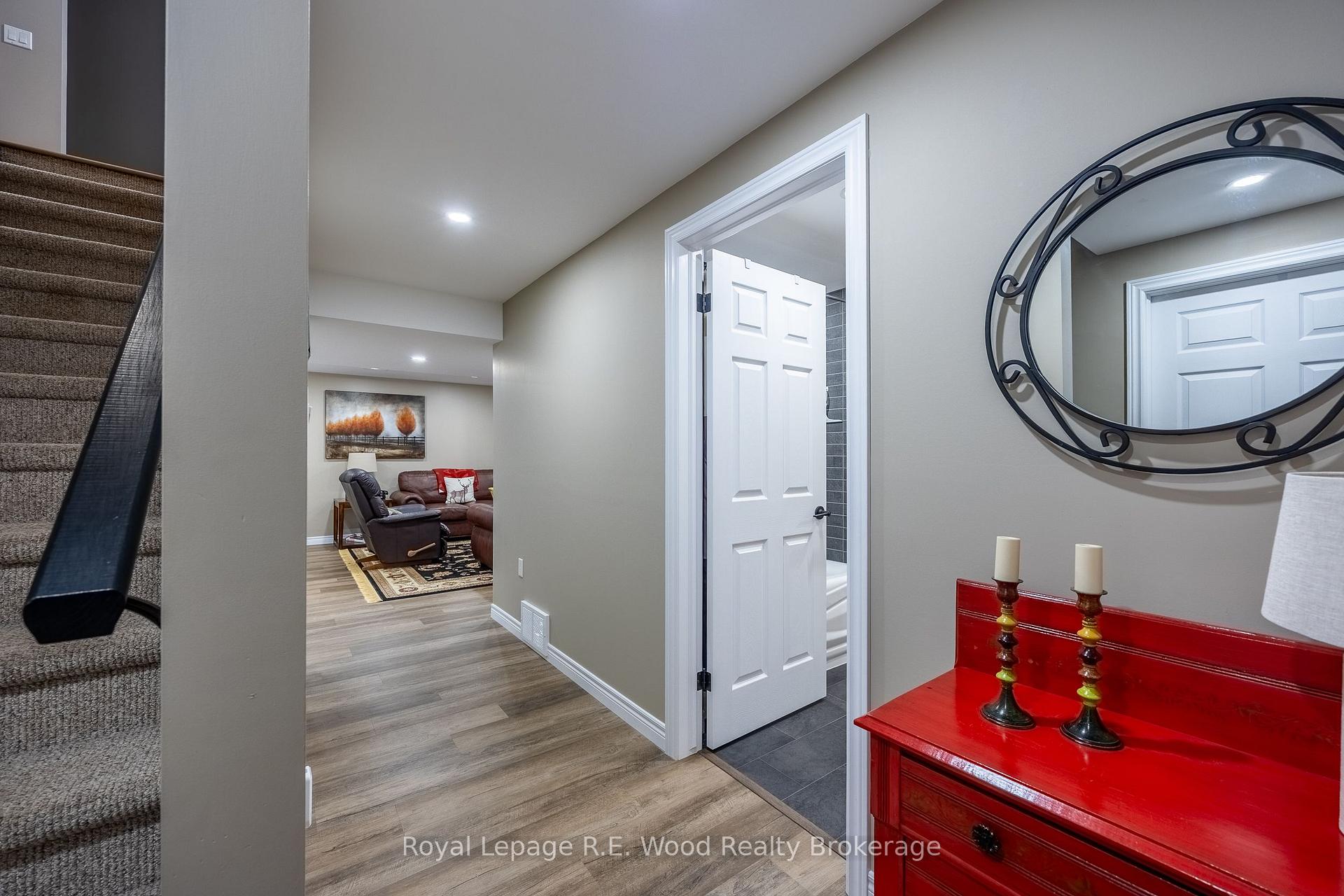 Photo 21 of 3 Otterview Drive, Norwich, Otterville — HOMEH