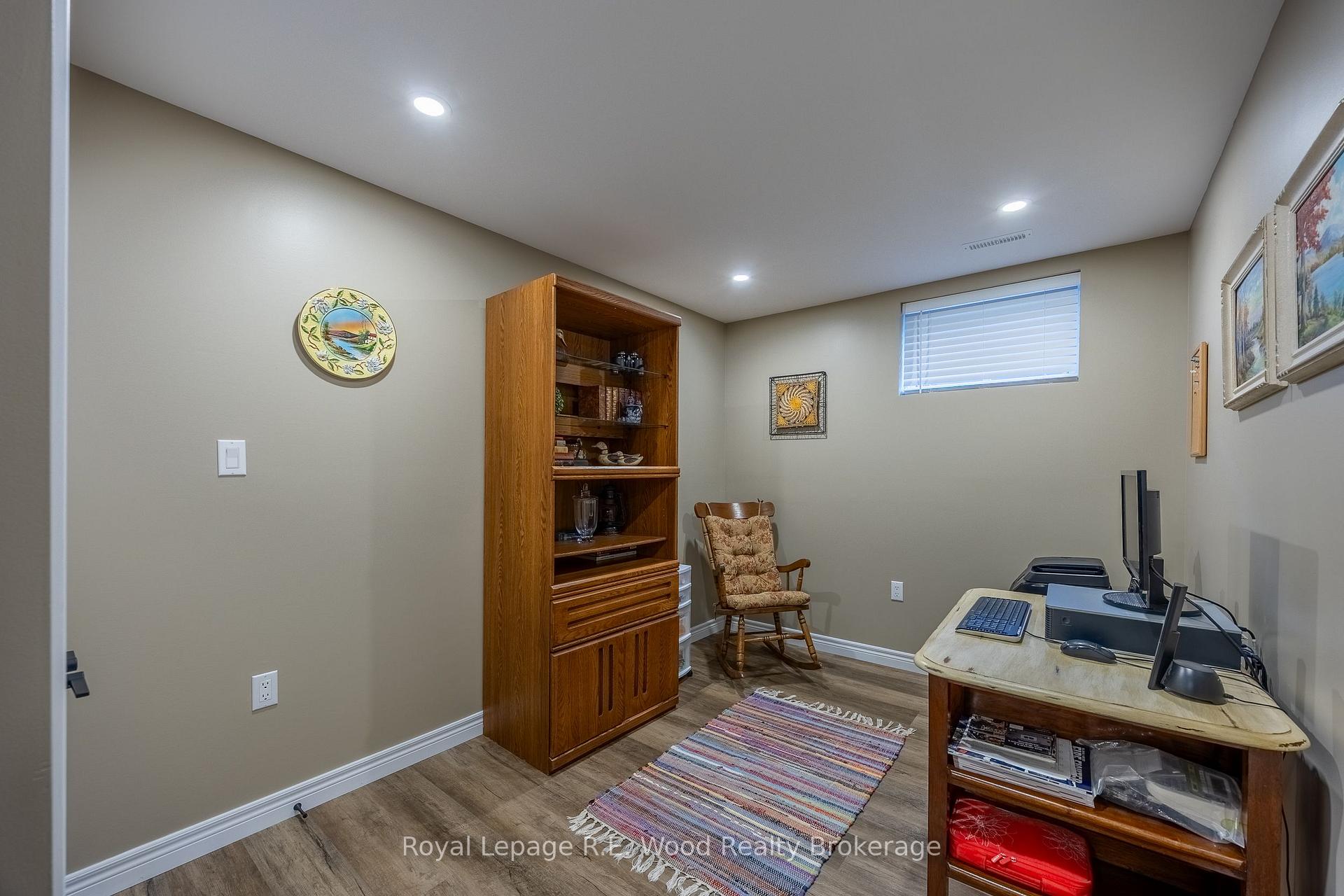 Photo 25 of 3 Otterview Drive, Norwich, Otterville — HOMEH