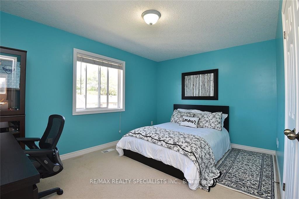 Photo 19 of Unit UPPER ROOM, 310 Brigadoon Drive, Hamilton, Kernighan — HOMEH