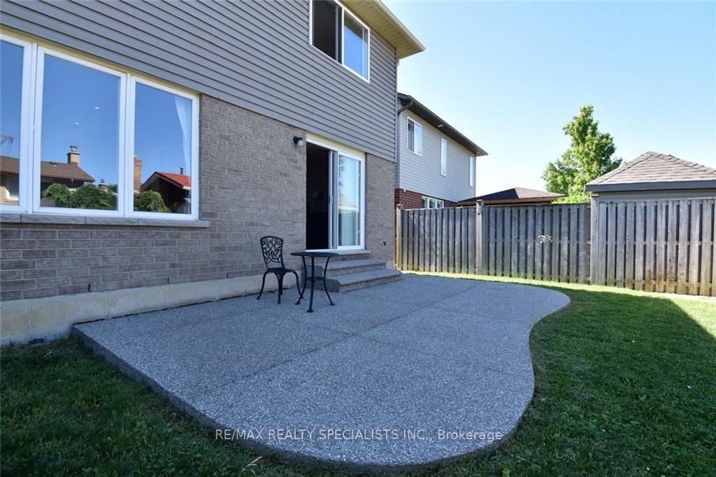 Photo 23 of Unit UPPER ROOM, 310 Brigadoon Drive, Hamilton, Kernighan — HOMEH