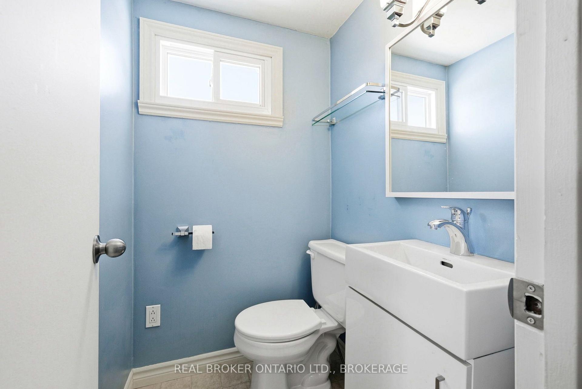 Photo 23 of 25 Dunbar Avenue, Cornwall, Cornwall — HOMEH
