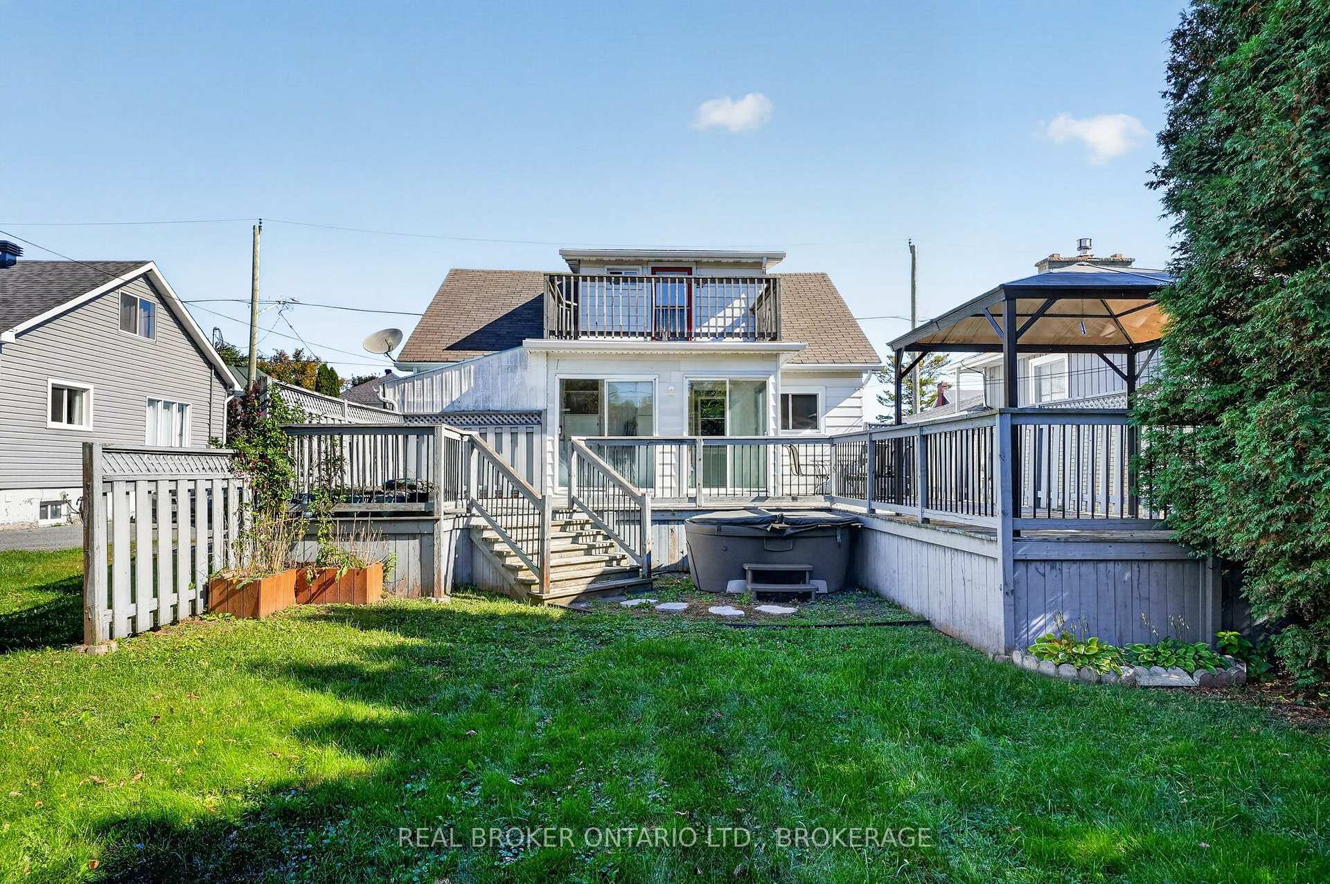 Photo 34 of 25 Dunbar Avenue, Cornwall, Cornwall — HOMEH