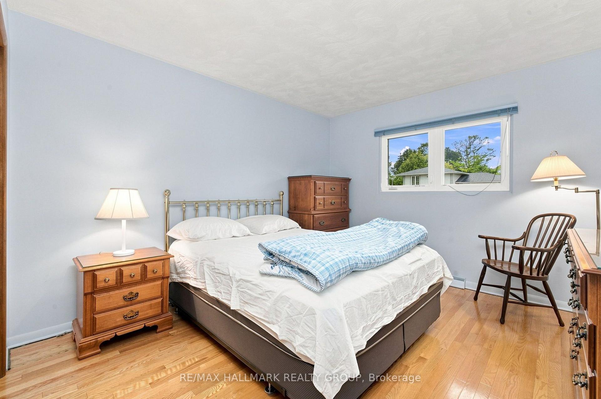 Photo 25 of 855 Mountainview Avenue, Ottawa, Whitehaven — HOMEH