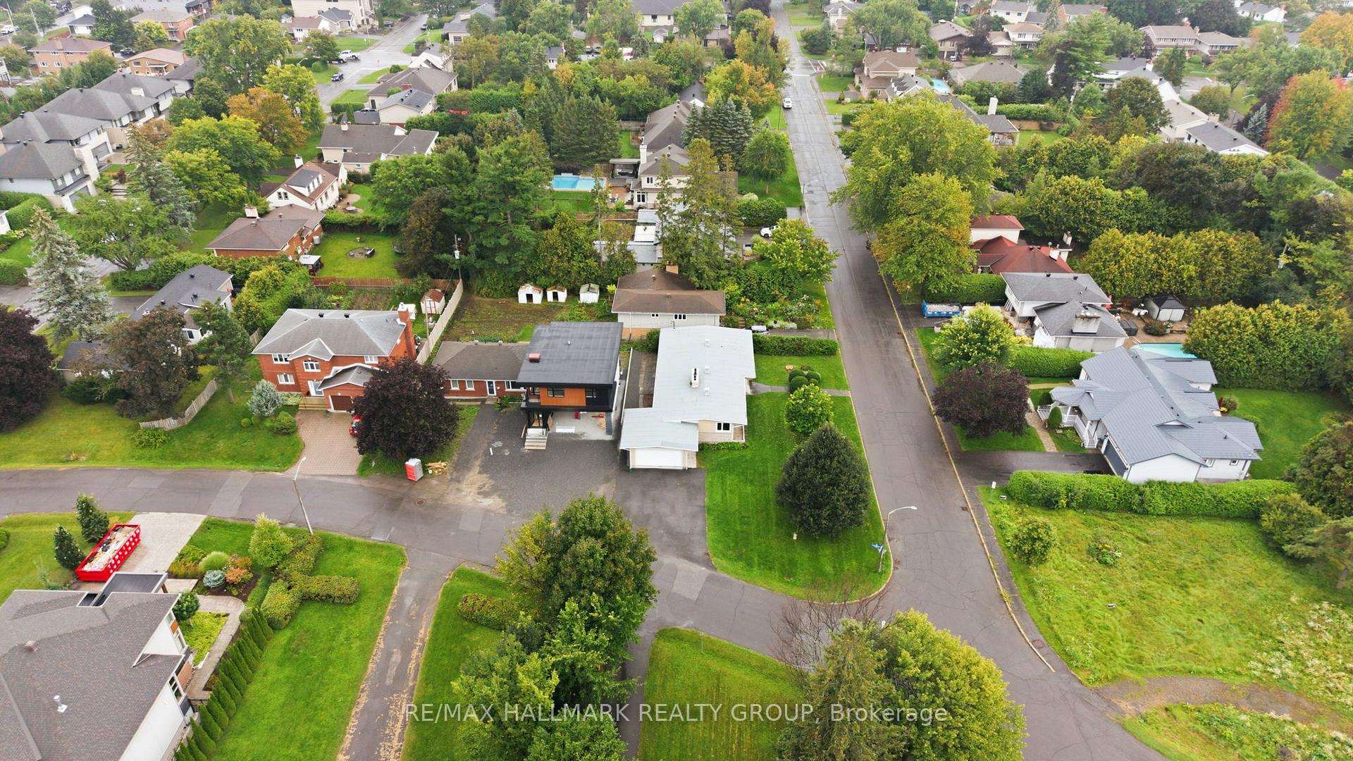 Photo 39 of 855 Mountainview Avenue, Ottawa, Whitehaven — HOMEH
