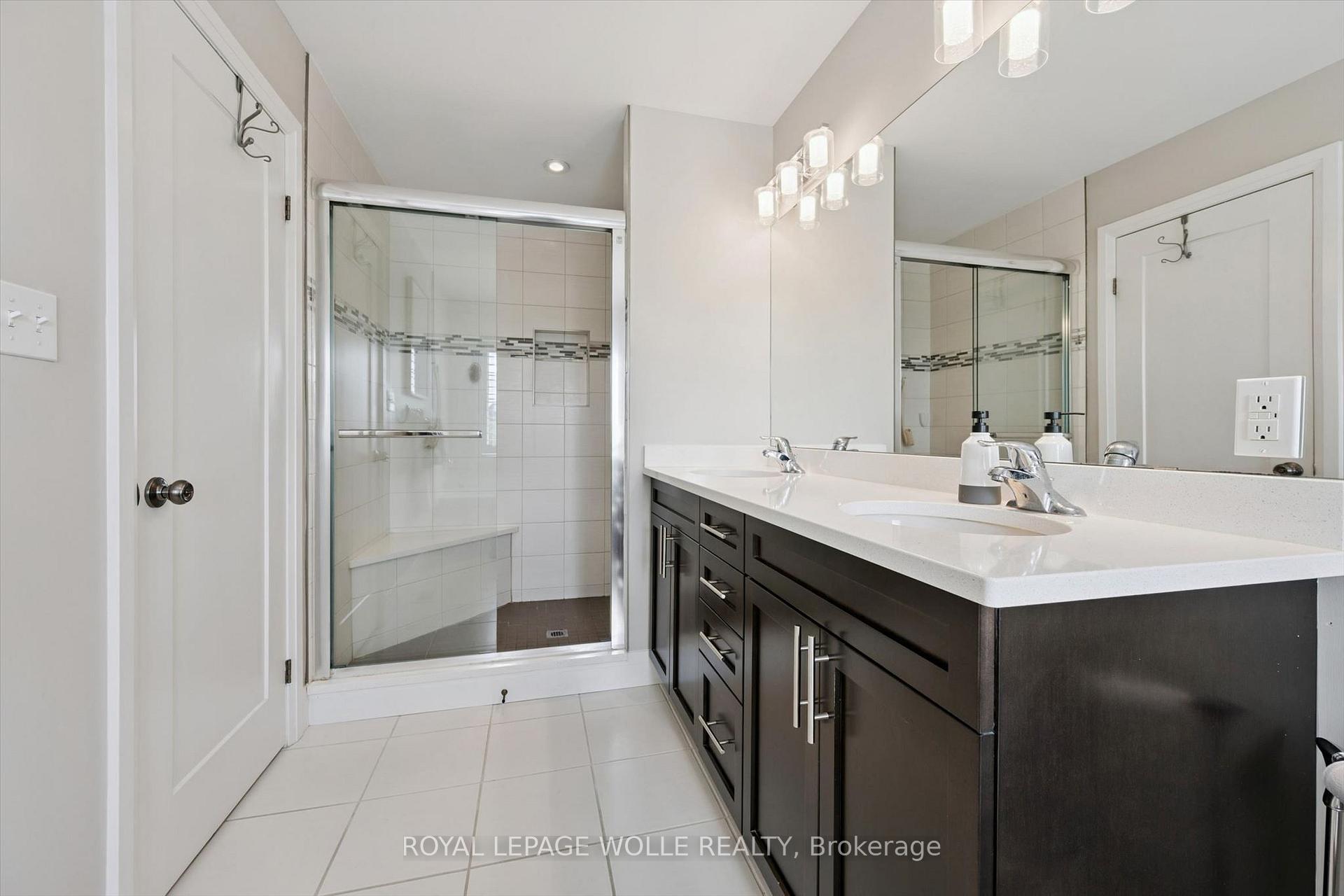 Photo 28 of 941 Eden Oak Court, Kitchener, Idlewood/Lackner Woods — HOMEH