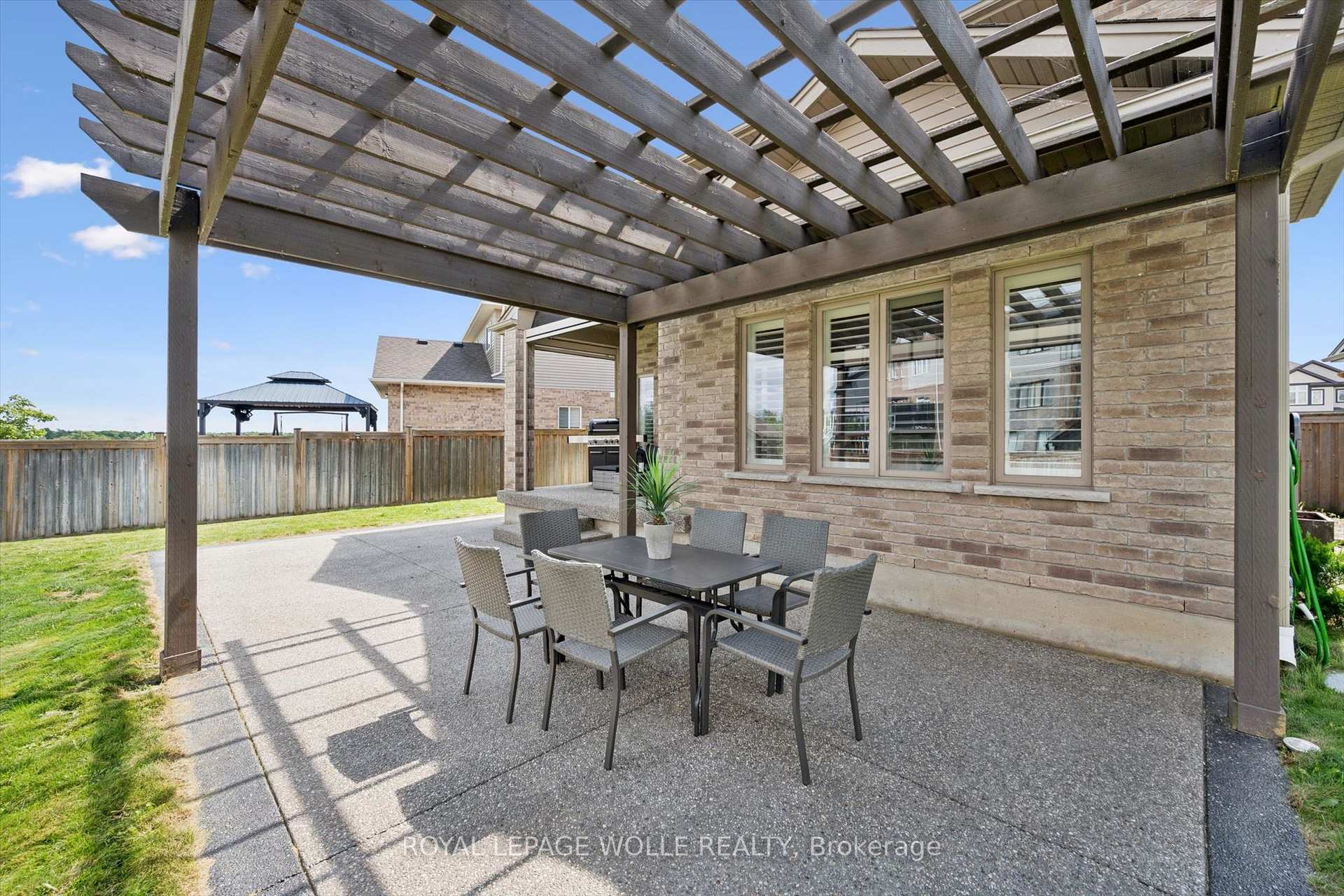 Photo 45 of 941 Eden Oak Court, Kitchener, Idlewood/Lackner Woods — HOMEH