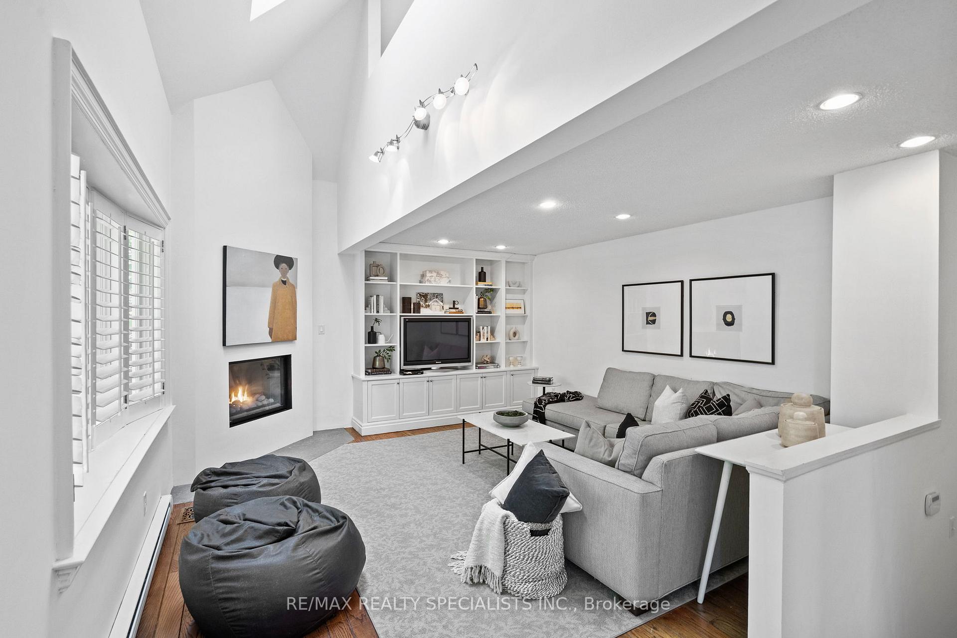 Photo 18 of 78 Meadowbank Road, Etobicoke, Islington-City Centre West — HOMEH