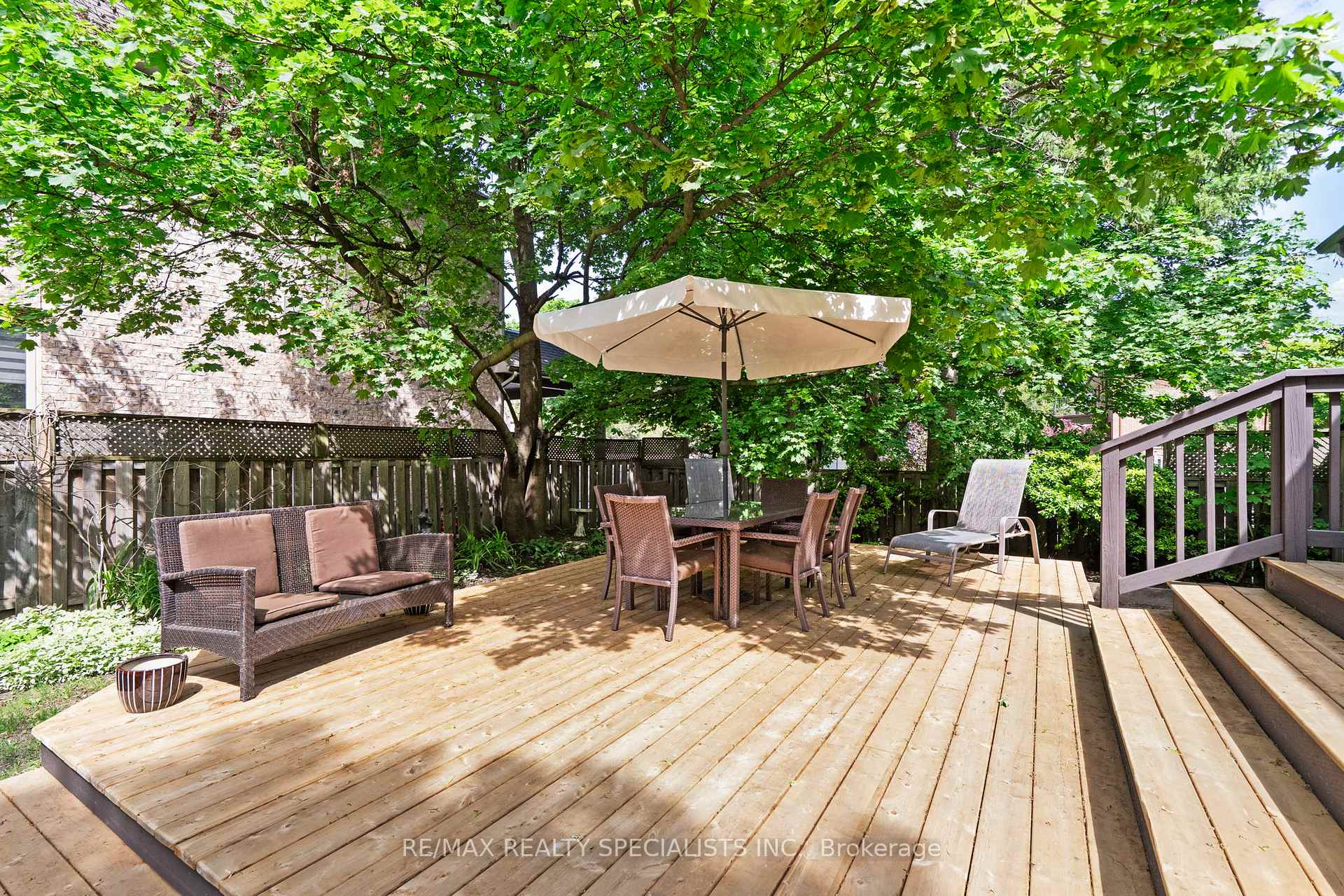 Photo 44 of 78 Meadowbank Road, Etobicoke, Islington-City Centre West — HOMEH