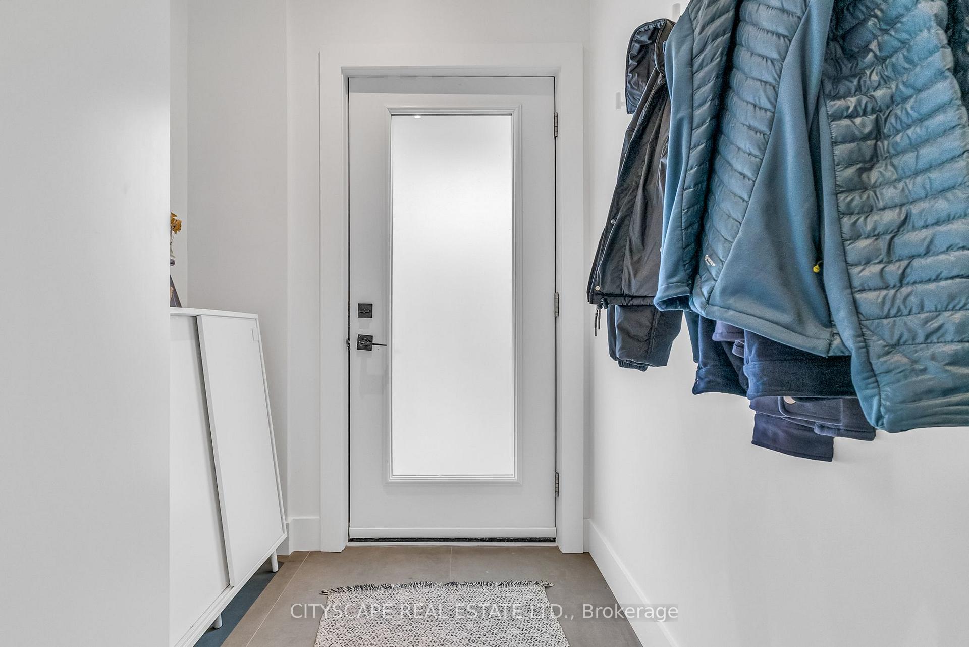 Photo 4 of Unit Upper, 61 Edwin Avenue, Toronto, Dovercourt-Wallace Emerson-Junction — HOMEH