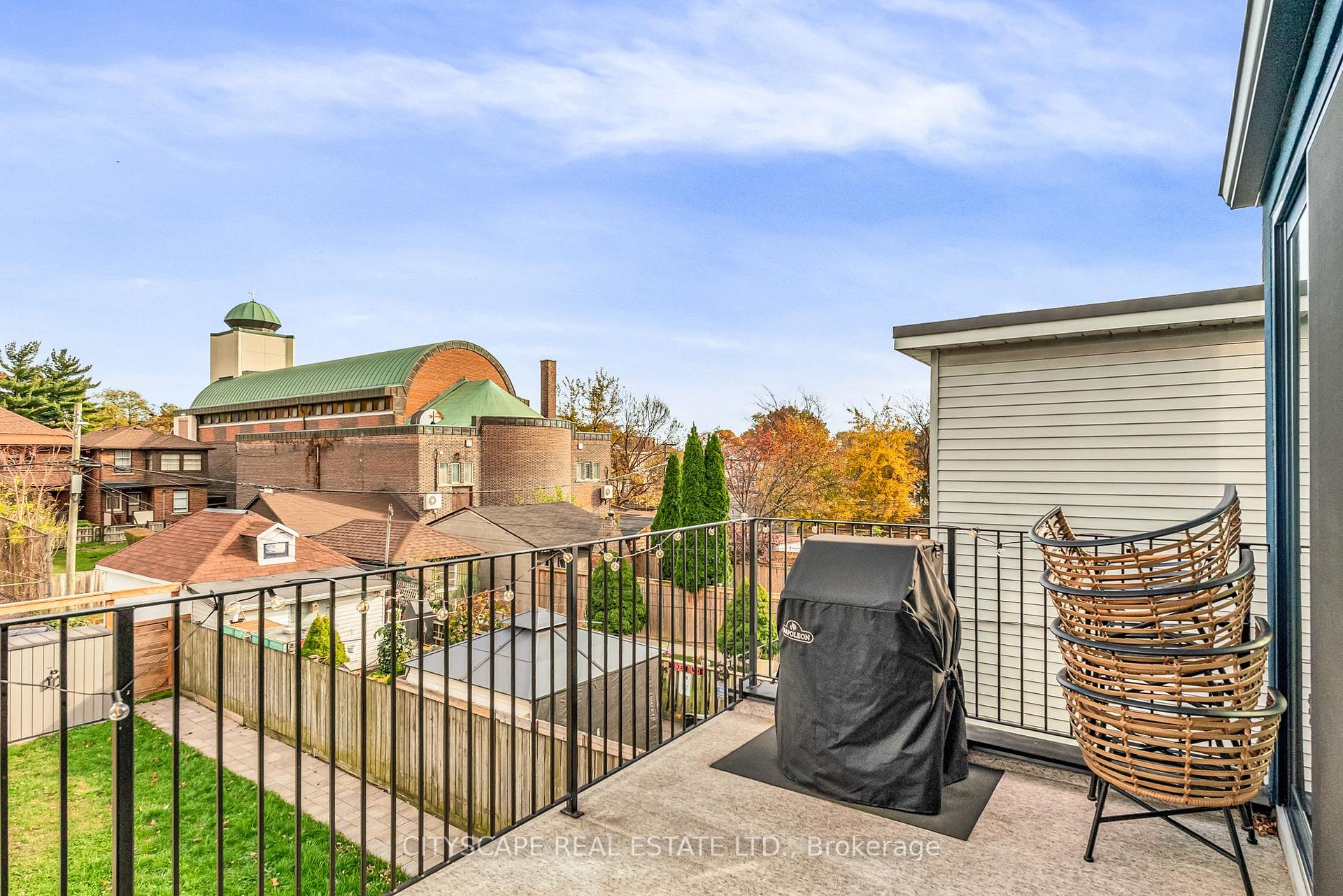 Photo 19 of Unit Upper, 61 Edwin Avenue, Toronto, Dovercourt-Wallace Emerson-Junction — HOMEH