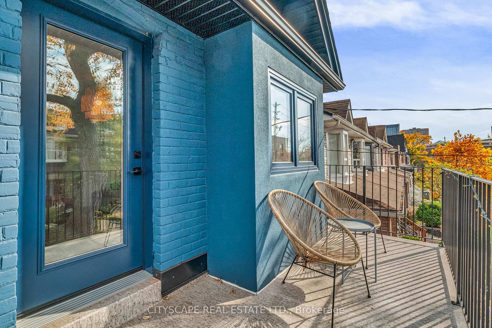 Photo 25 of Unit Upper, 61 Edwin Avenue, Toronto, Dovercourt-Wallace Emerson-Junction — HOMEH
