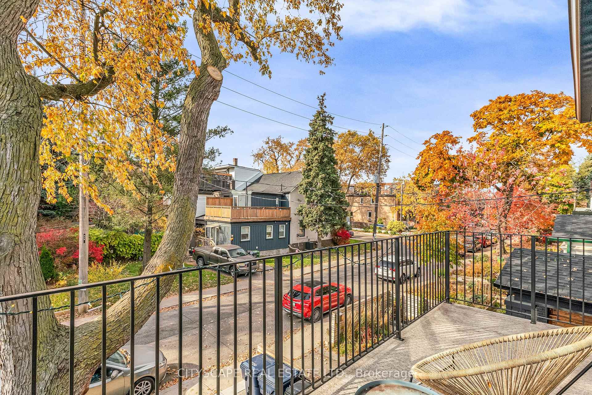 Photo 26 of Unit Upper, 61 Edwin Avenue, Toronto, Dovercourt-Wallace Emerson-Junction — HOMEH
