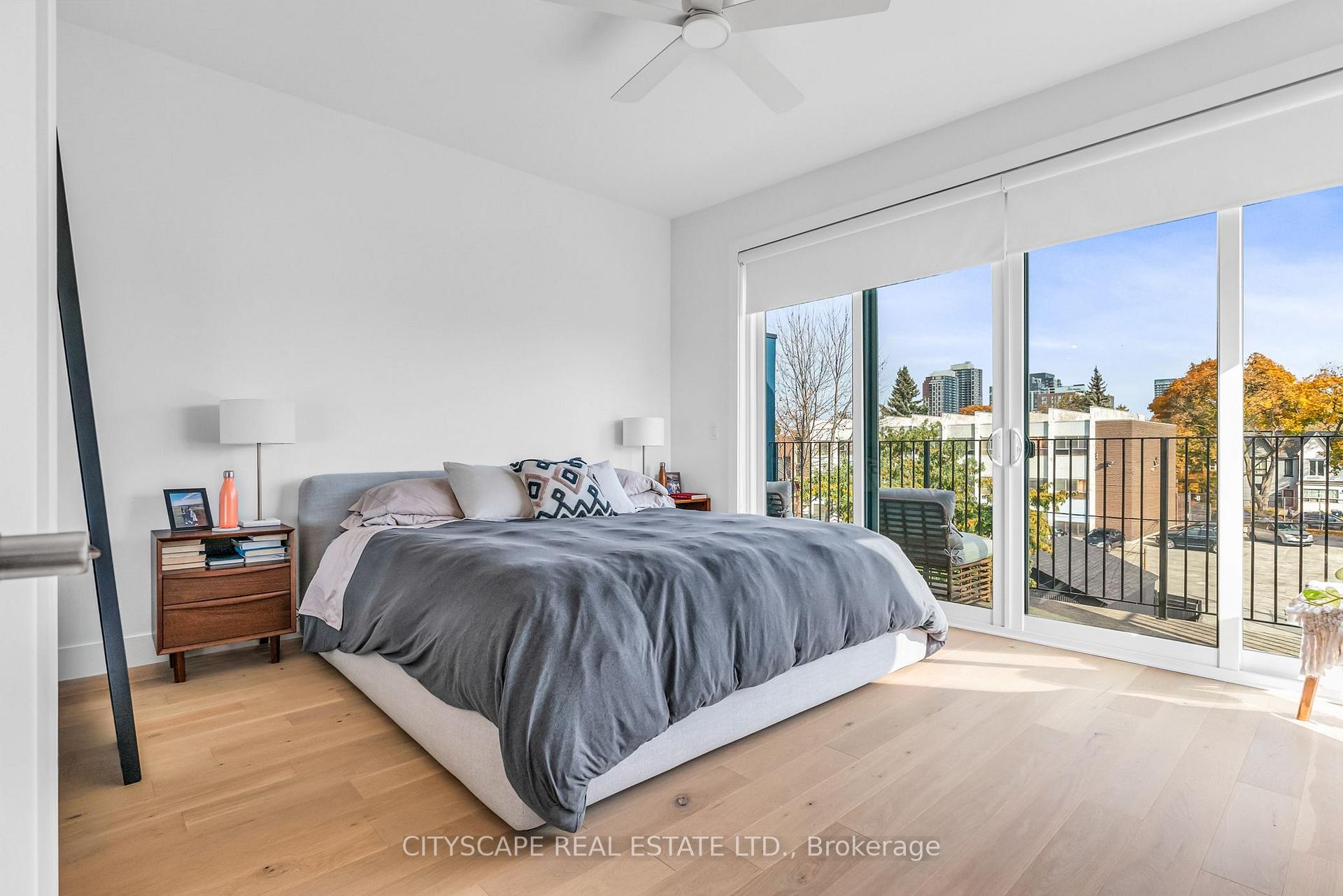 Photo 33 of Unit Upper, 61 Edwin Avenue, Toronto, Dovercourt-Wallace Emerson-Junction — HOMEH