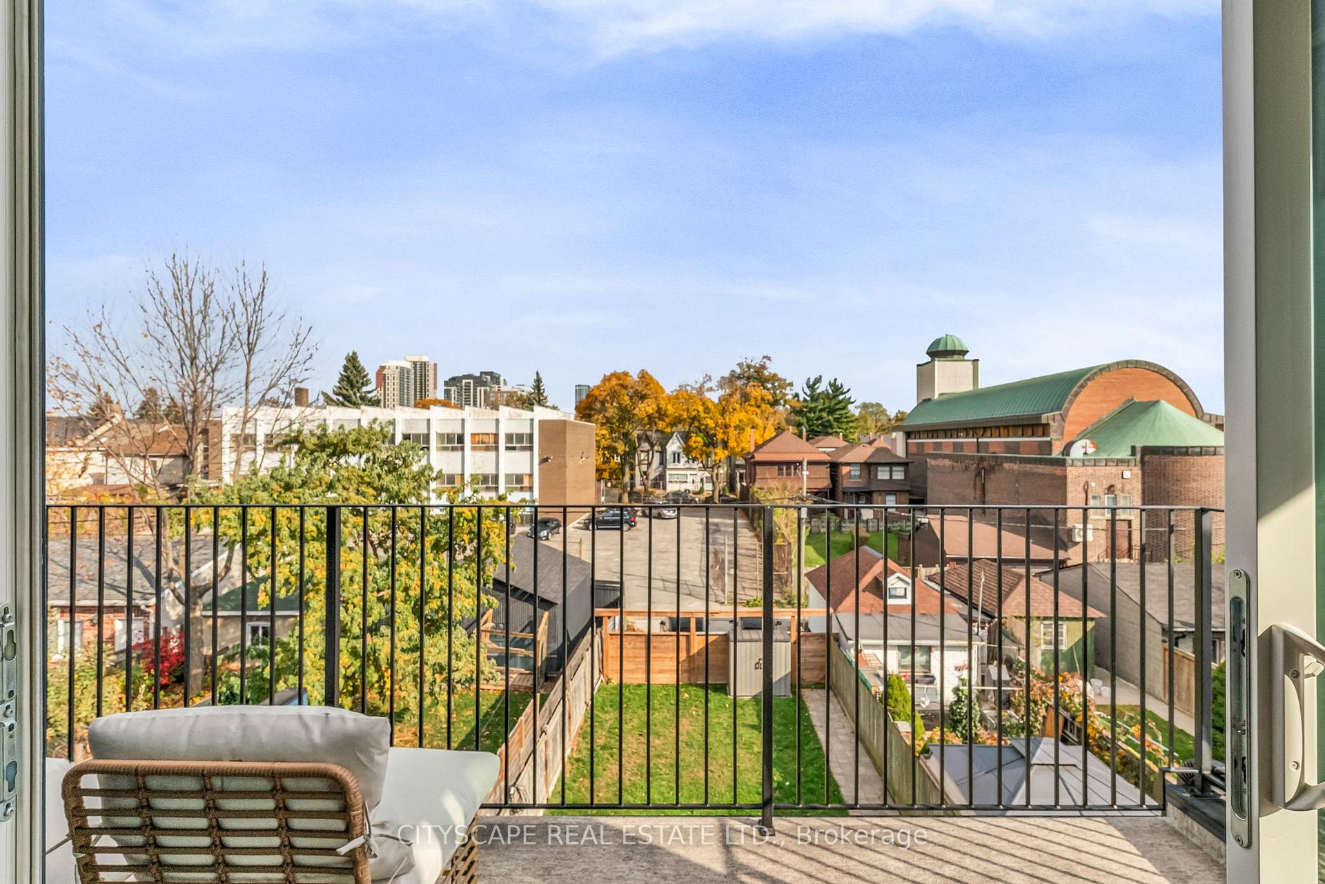 Photo 39 of Unit Upper, 61 Edwin Avenue, Toronto, Dovercourt-Wallace Emerson-Junction — HOMEH