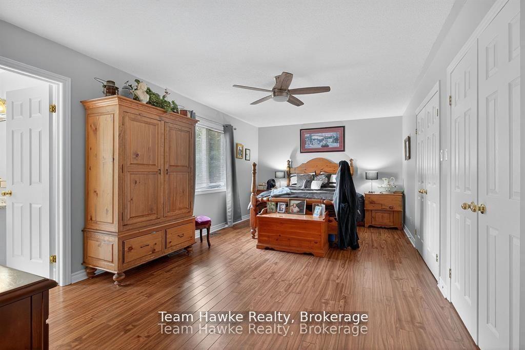 Photo 23 of 29 Boyd Crescent, Oro-Medonte, Moonstone — HOMEH