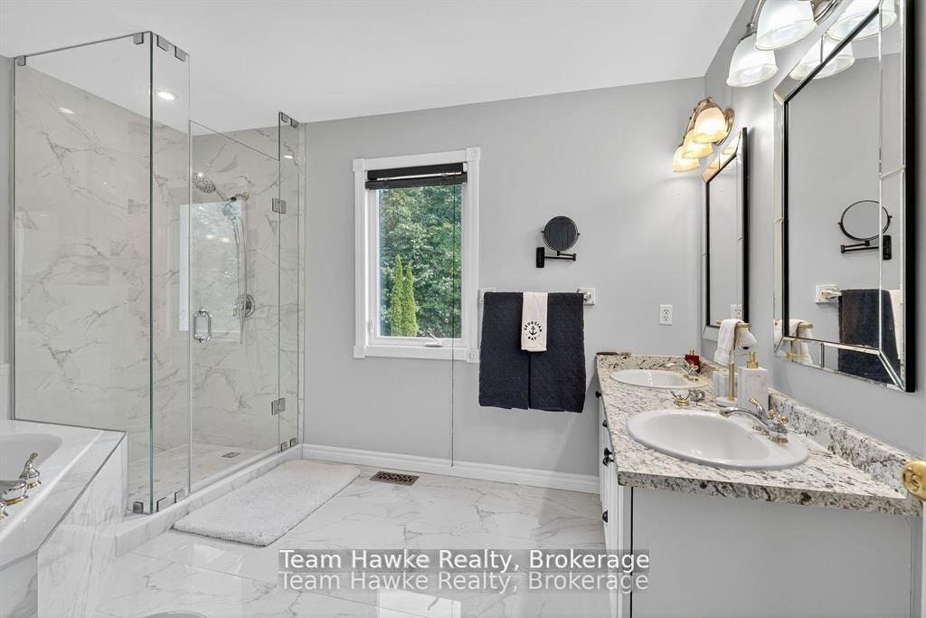 Photo 24 of 29 Boyd Crescent, Oro-Medonte, Moonstone — HOMEH