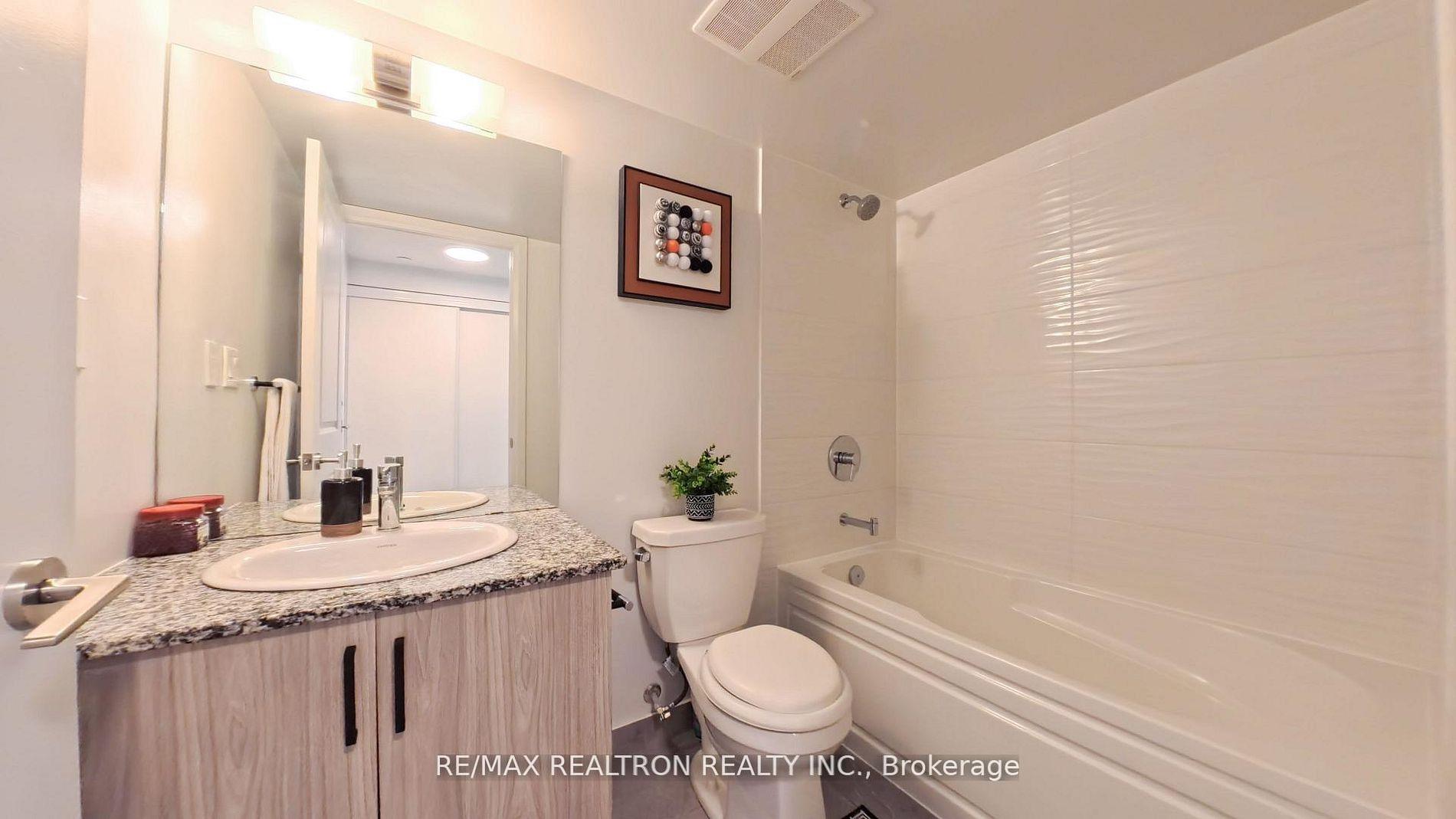Photo 13 of Unit 322, 20 Meadowglen Place, Scarborough, Woburn — HOMEH