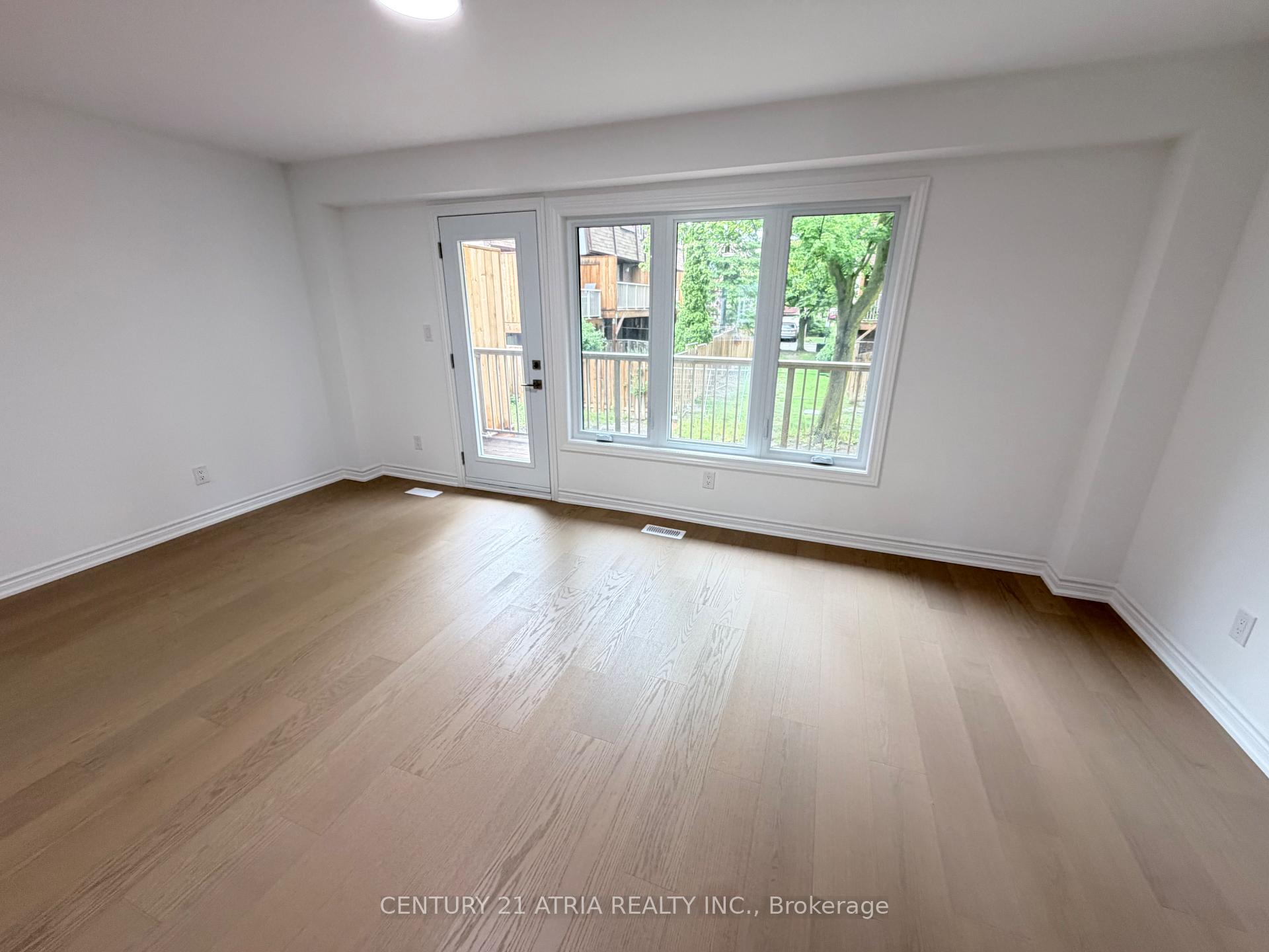 Photo 12 of Unit Unit 5, 11 Plaisance Road, Richmond Hill, North Richvale — HOMEH