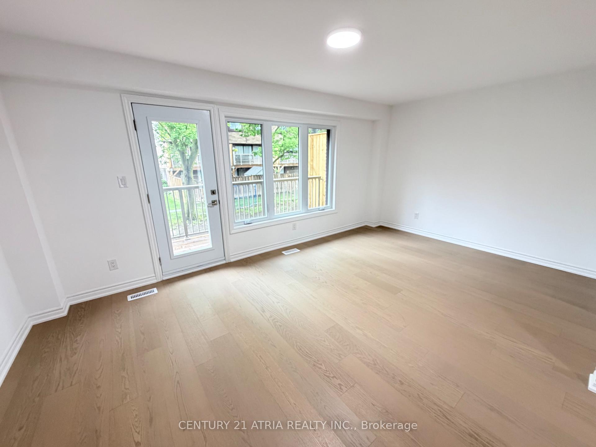 Photo 19 of Unit Unit 5, 11 Plaisance Road, Richmond Hill, North Richvale — HOMEH