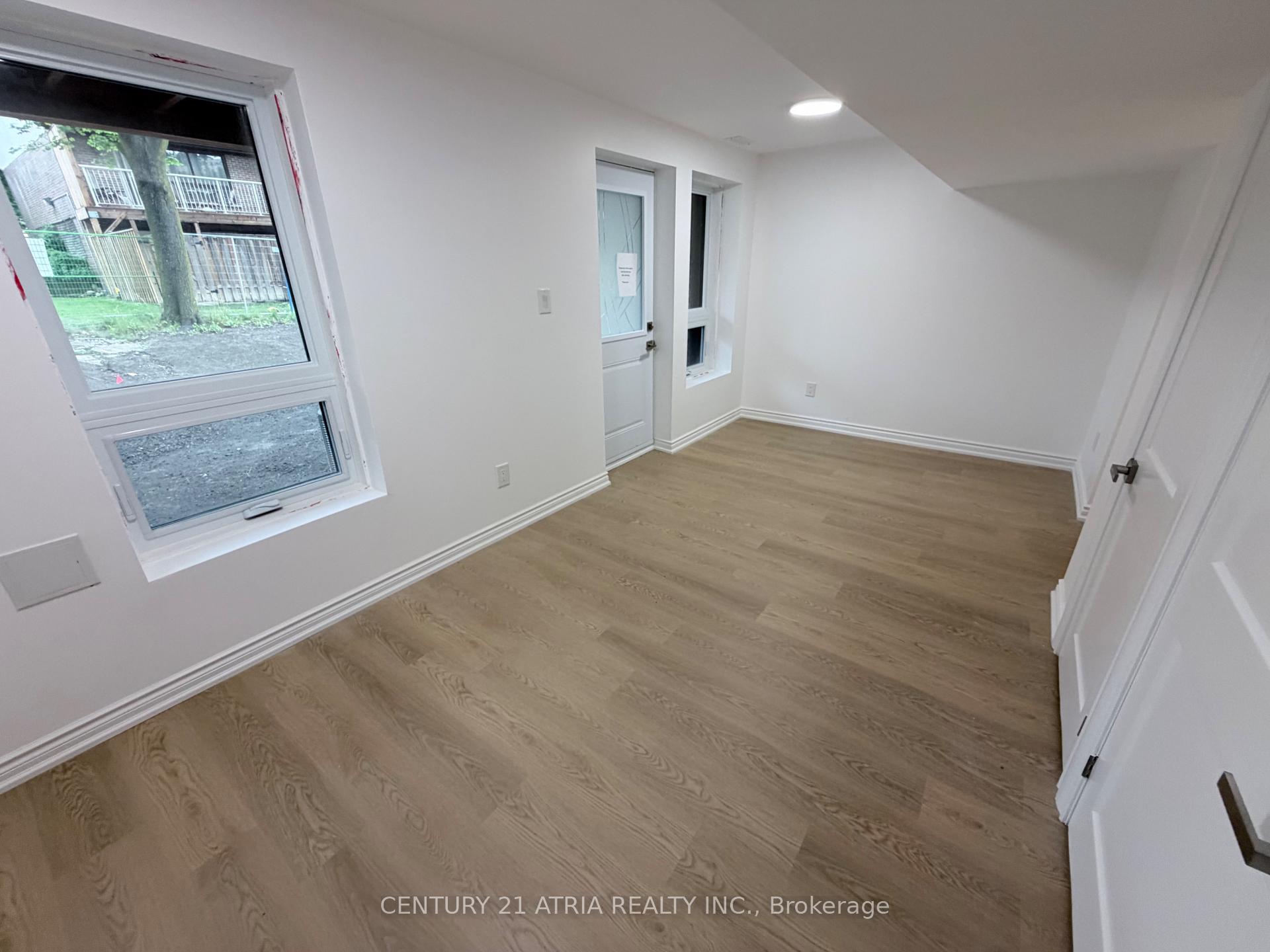 Photo 21 of Unit Unit 5, 11 Plaisance Road, Richmond Hill, North Richvale — HOMEH