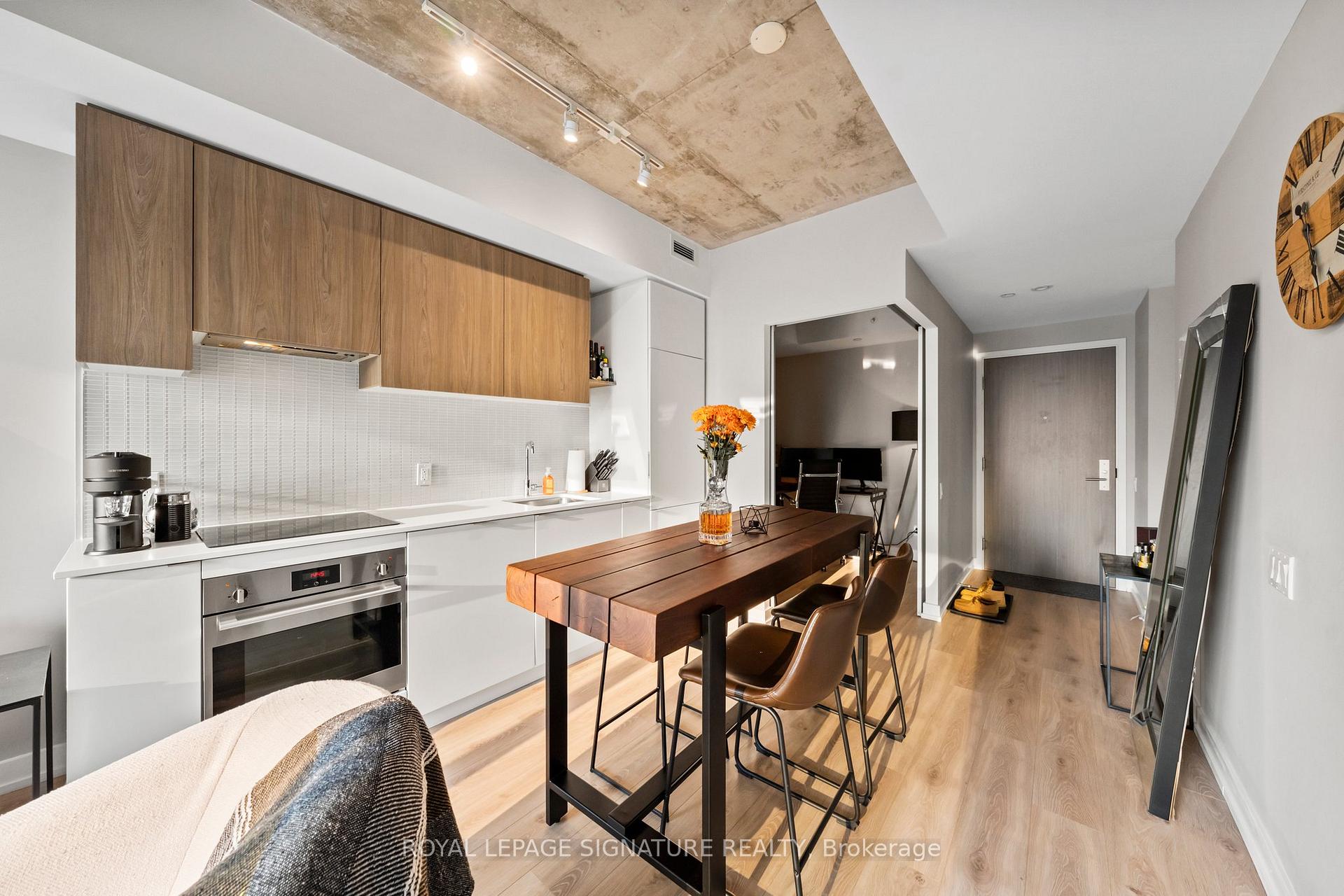 Photo 12 of Unit 2711, 161 Roehampton Avenue, Toronto, Mount Pleasant West — HOMEH