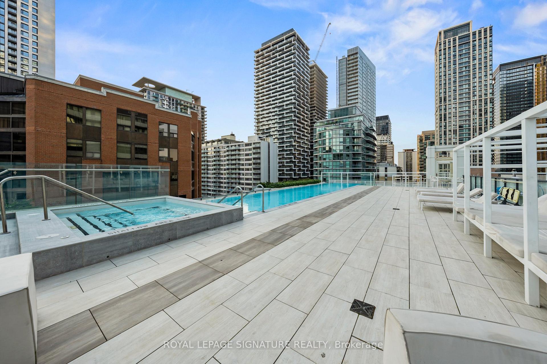Photo 32 of Unit 2711, 161 Roehampton Avenue, Toronto, Mount Pleasant West — HOMEH