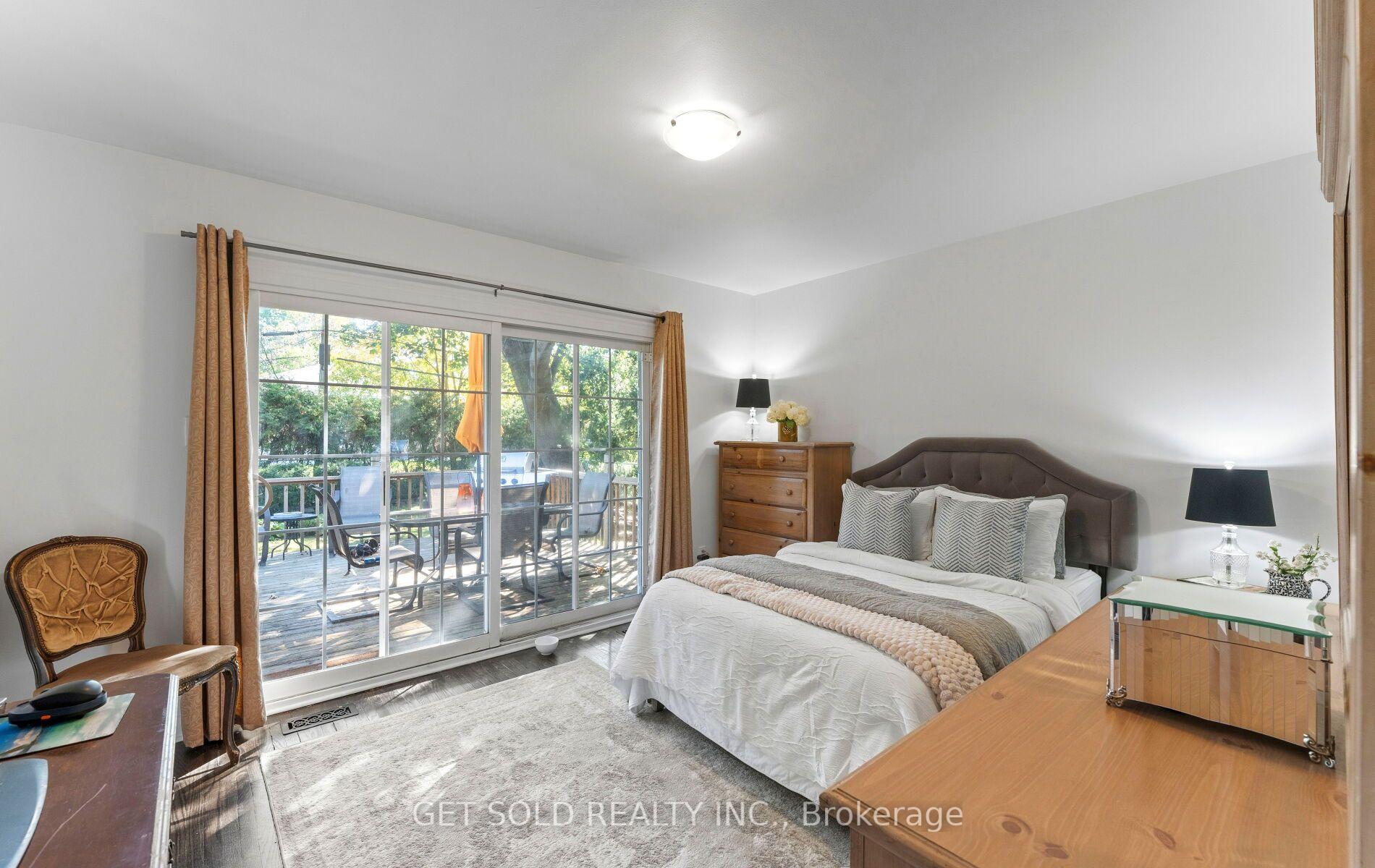 Photo 16 of 7 Watercliffe Road, Etobicoke, Rexdale-Kipling — HOMEH