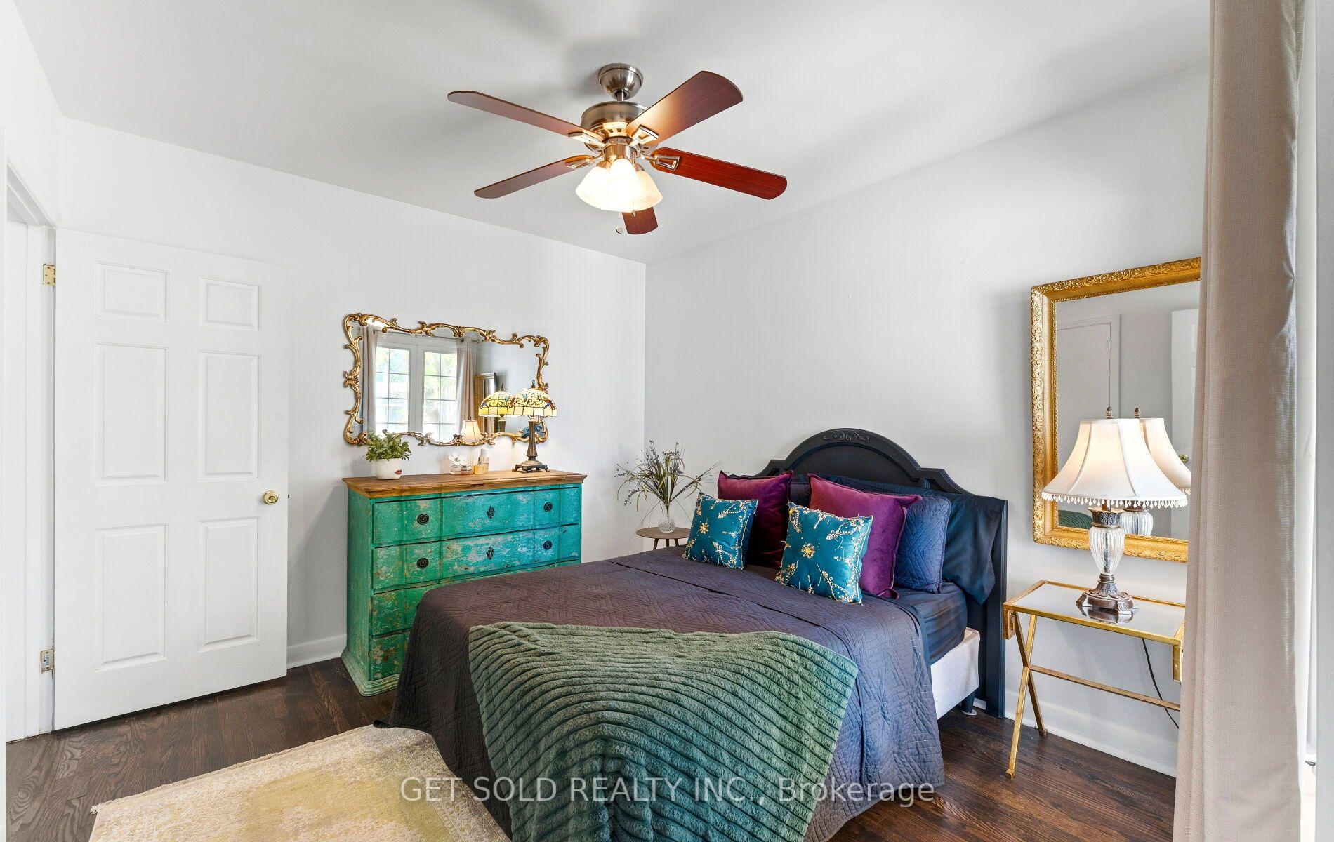 Photo 19 of 7 Watercliffe Road, Etobicoke, Rexdale-Kipling — HOMEH