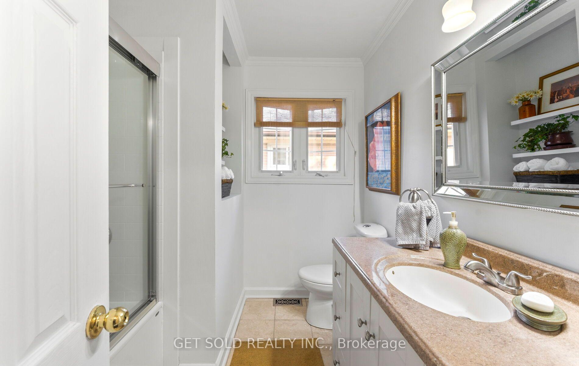 Photo 23 of 7 Watercliffe Road, Etobicoke, Rexdale-Kipling — HOMEH