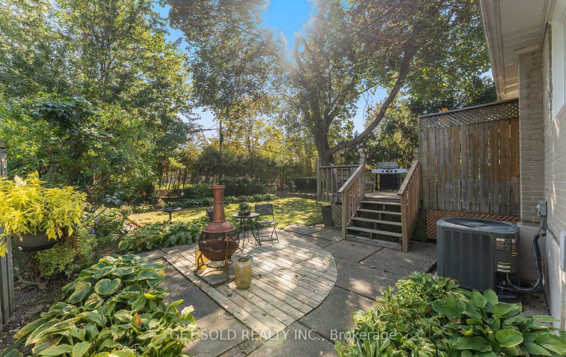 Photo 44 of 7 Watercliffe Road, Etobicoke, Rexdale-Kipling — HOMEH