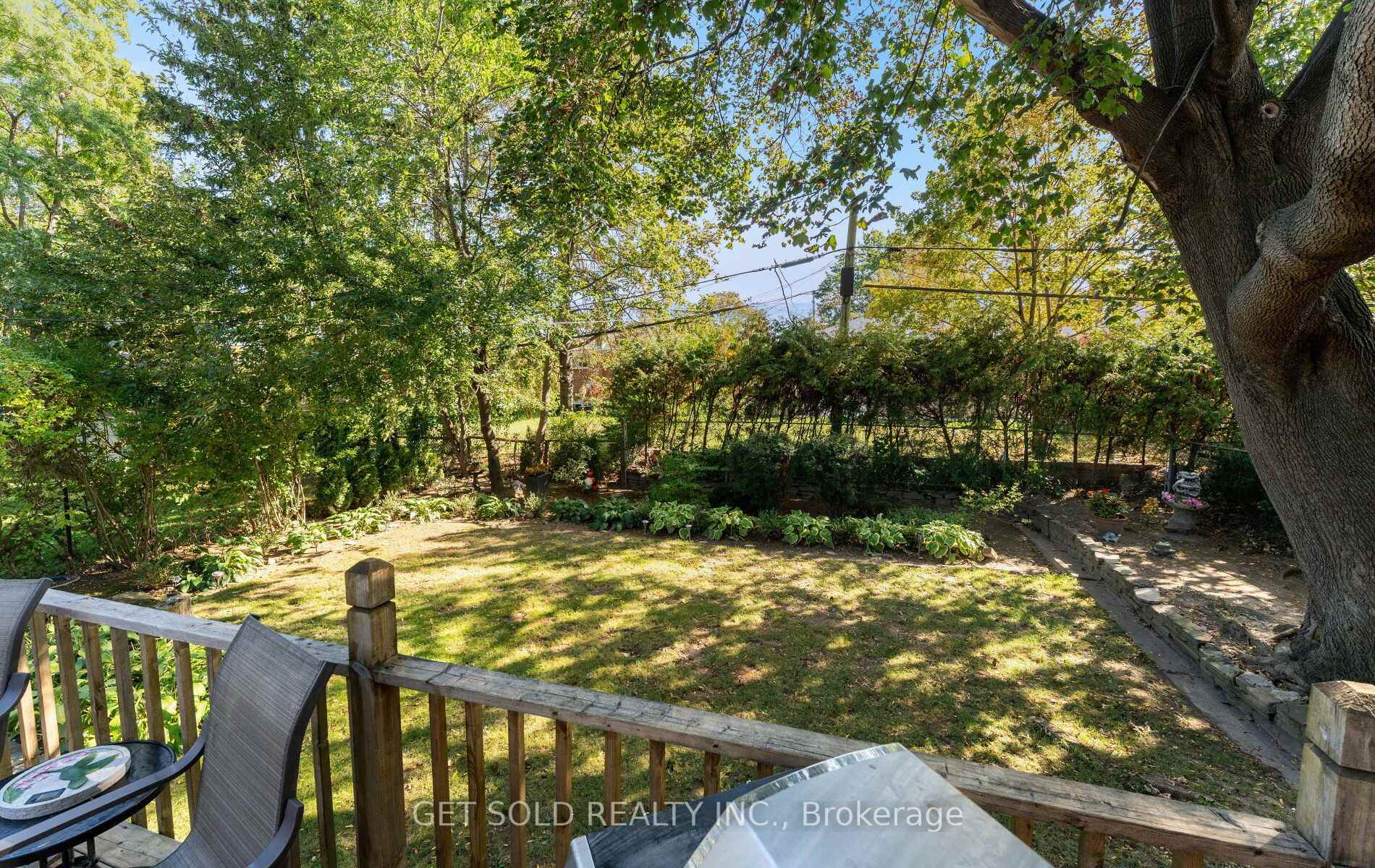 Photo 47 of 7 Watercliffe Road, Etobicoke, Rexdale-Kipling — HOMEH