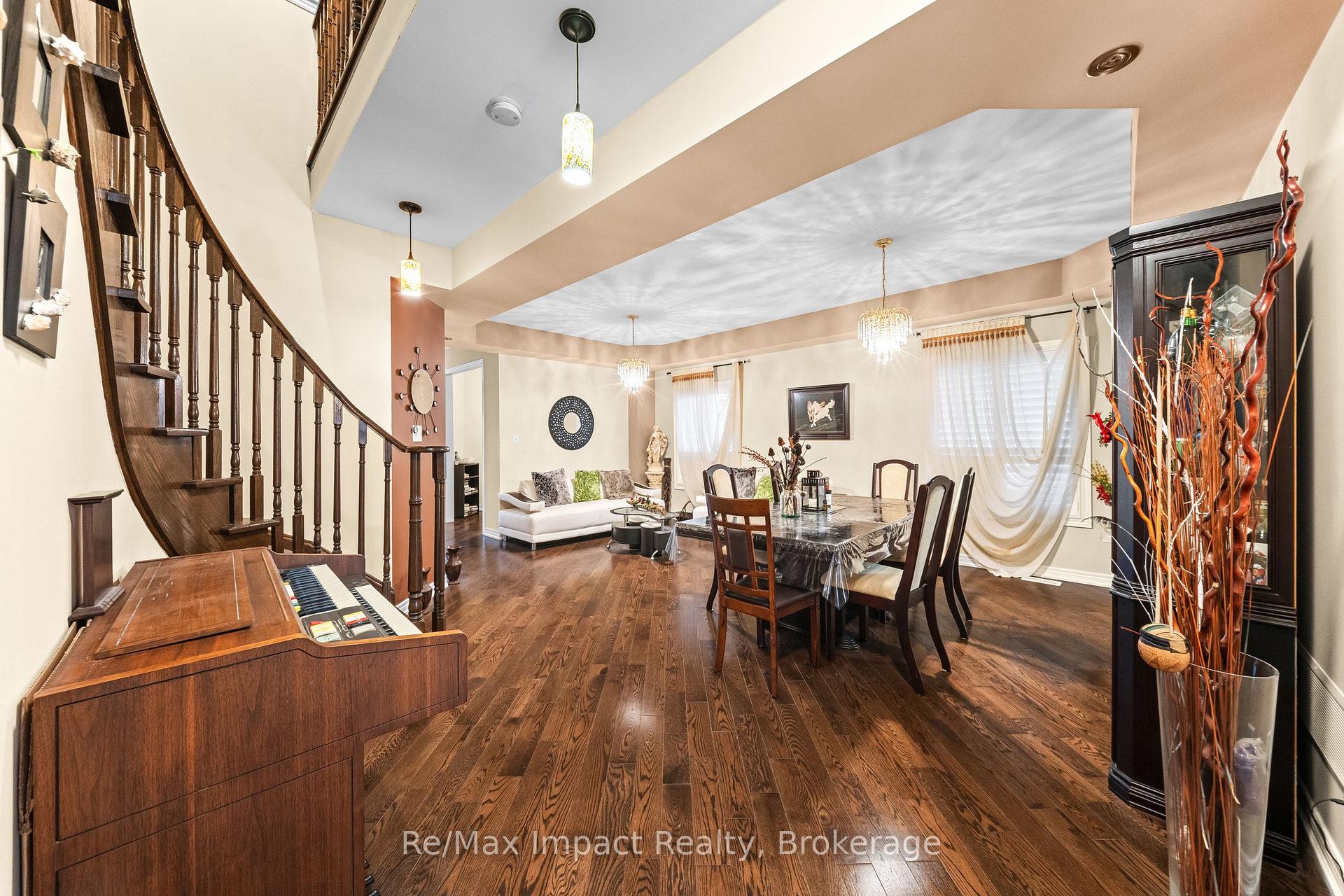 Photo 7 of 1688 Finkle Drive, Oshawa, Taunton — HOMEH